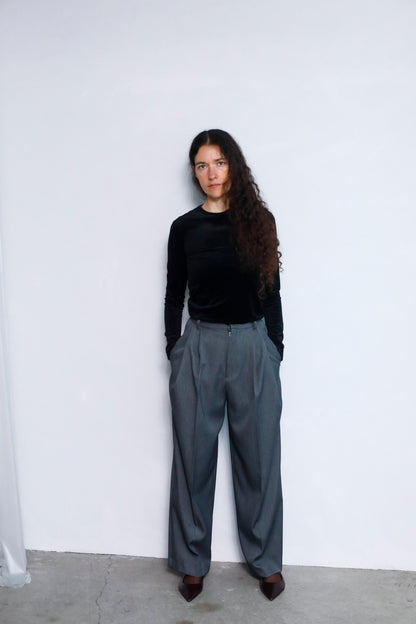 Velour Pullover / BLACK