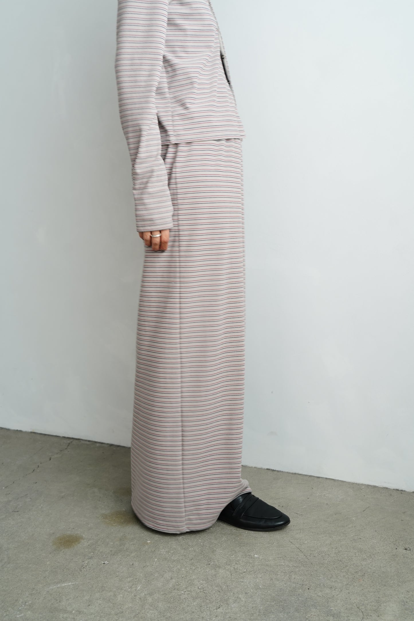 Plush Multi Border Skirt / GRAY -10月5-10日発送-