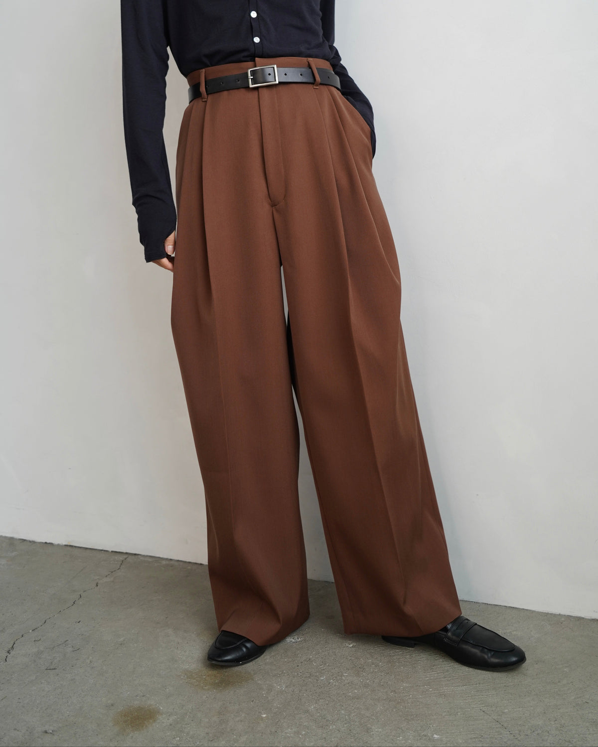 Wool Tuck Pants / BROWN -10月23日発送-