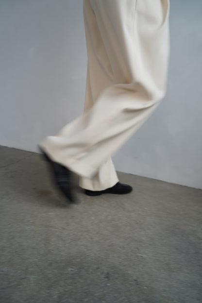 Wool Tuck Pants / OFFWHITE -10月23日発送-