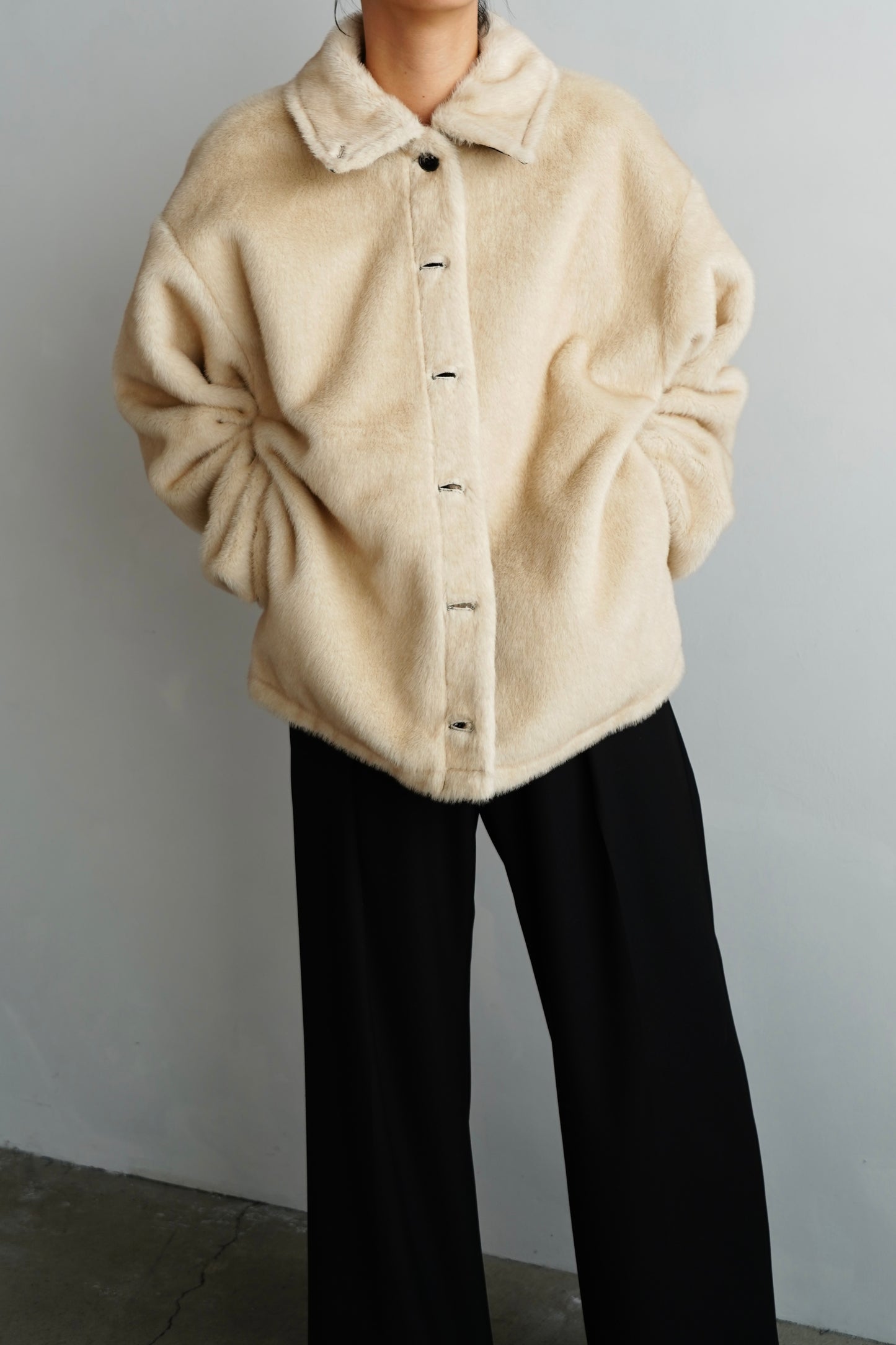 Reversible Fur Nylon Blouson / BLACKCREAM