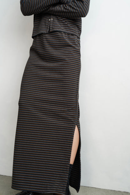Plush Multi Border Skirt / BLACK -10月5-10日発送-