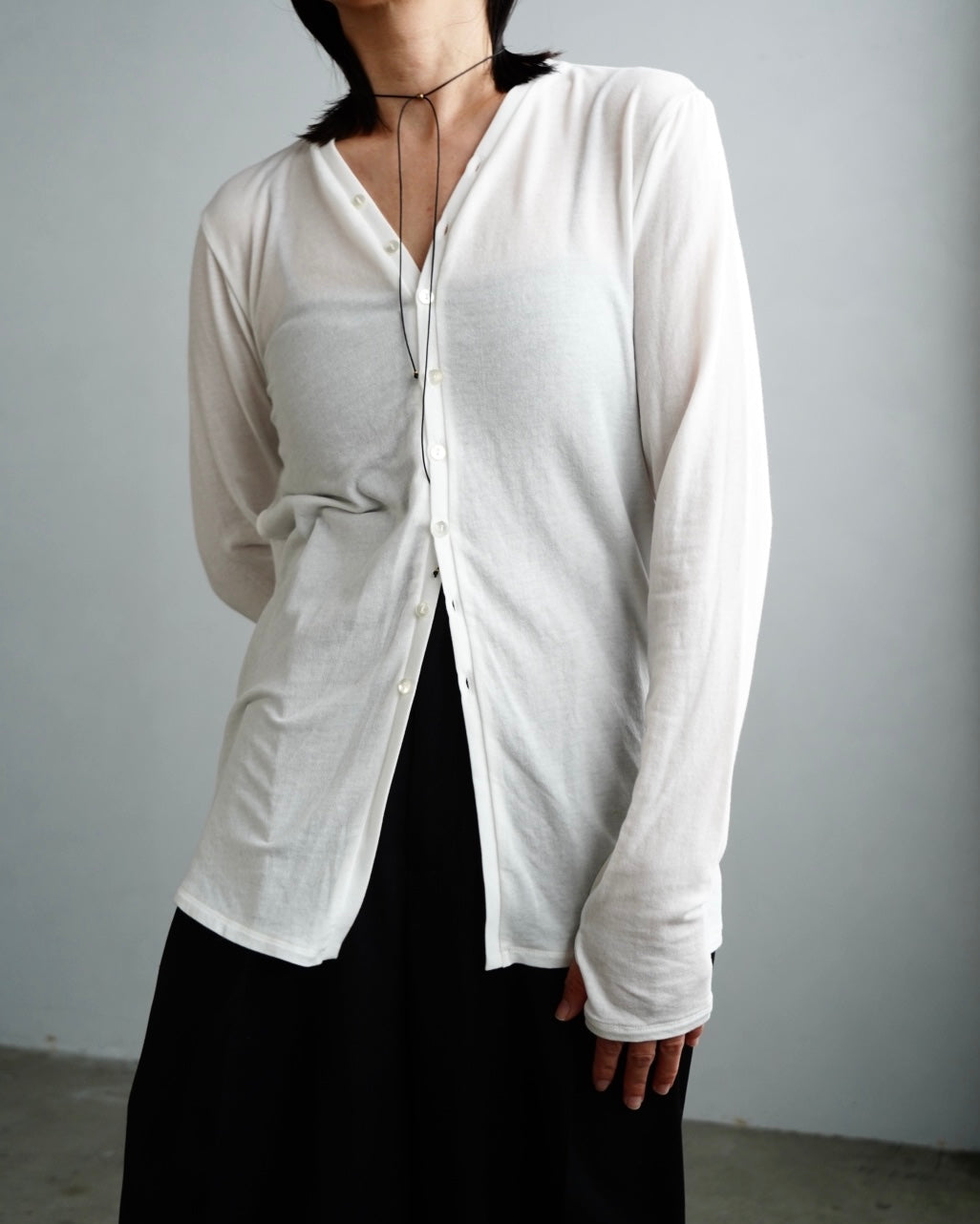 Powdery Cardigan / WHITE