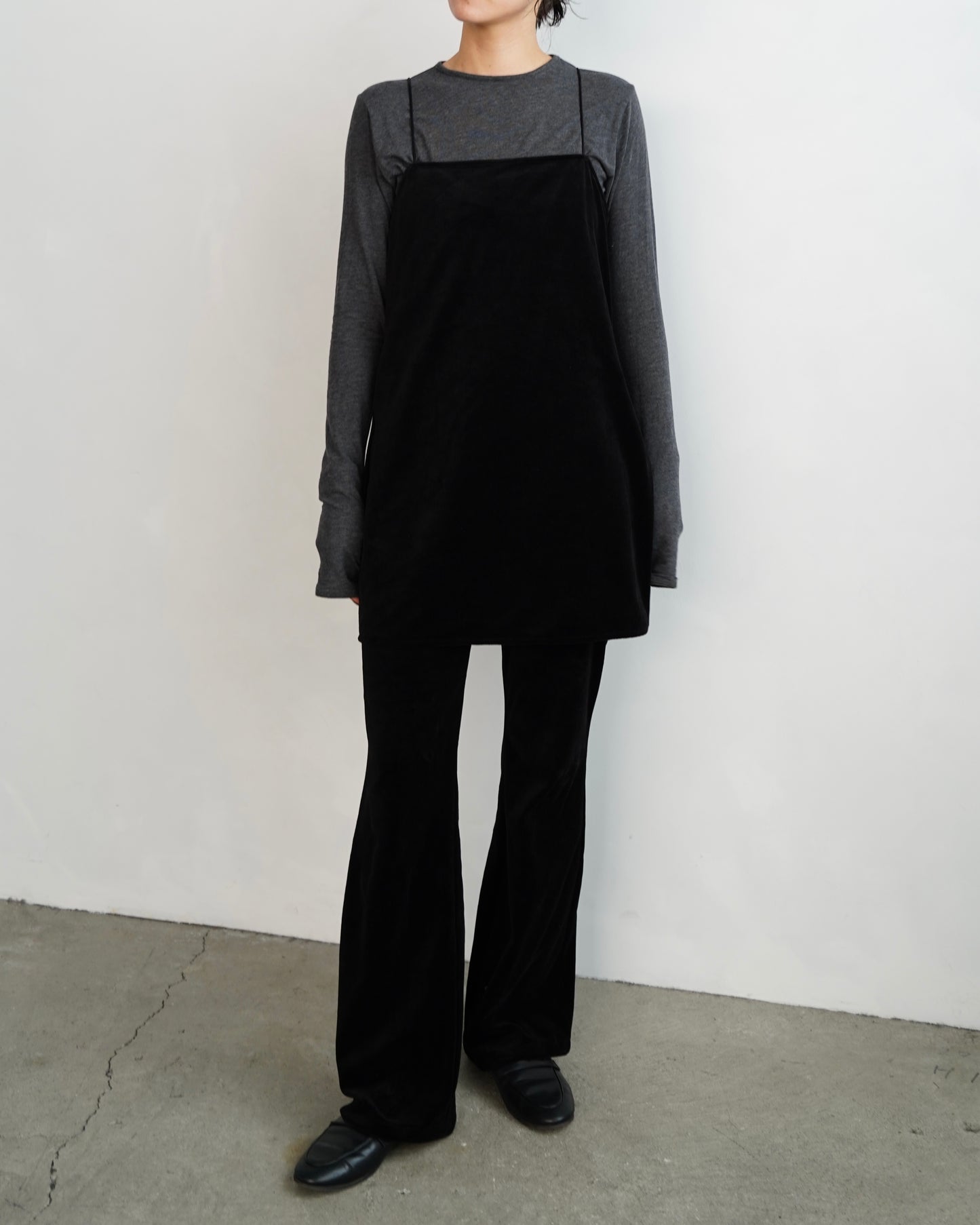 Velour Cami Pants Set / BLACK -9月30日発送-