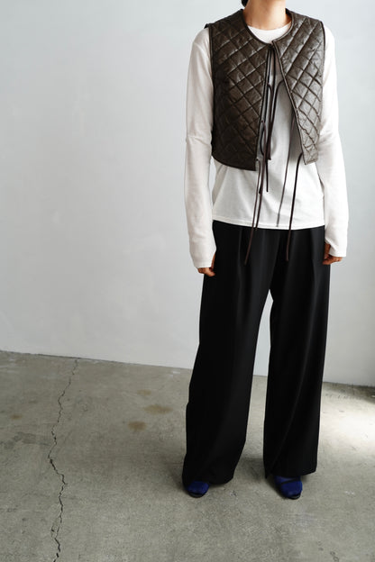 Quilted Vest / BROWN