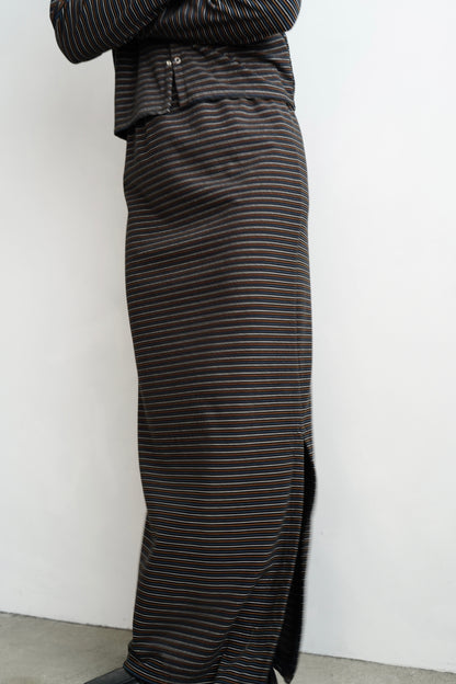 Plush Multi Border Skirt / BLACK -10月5-10日発送-