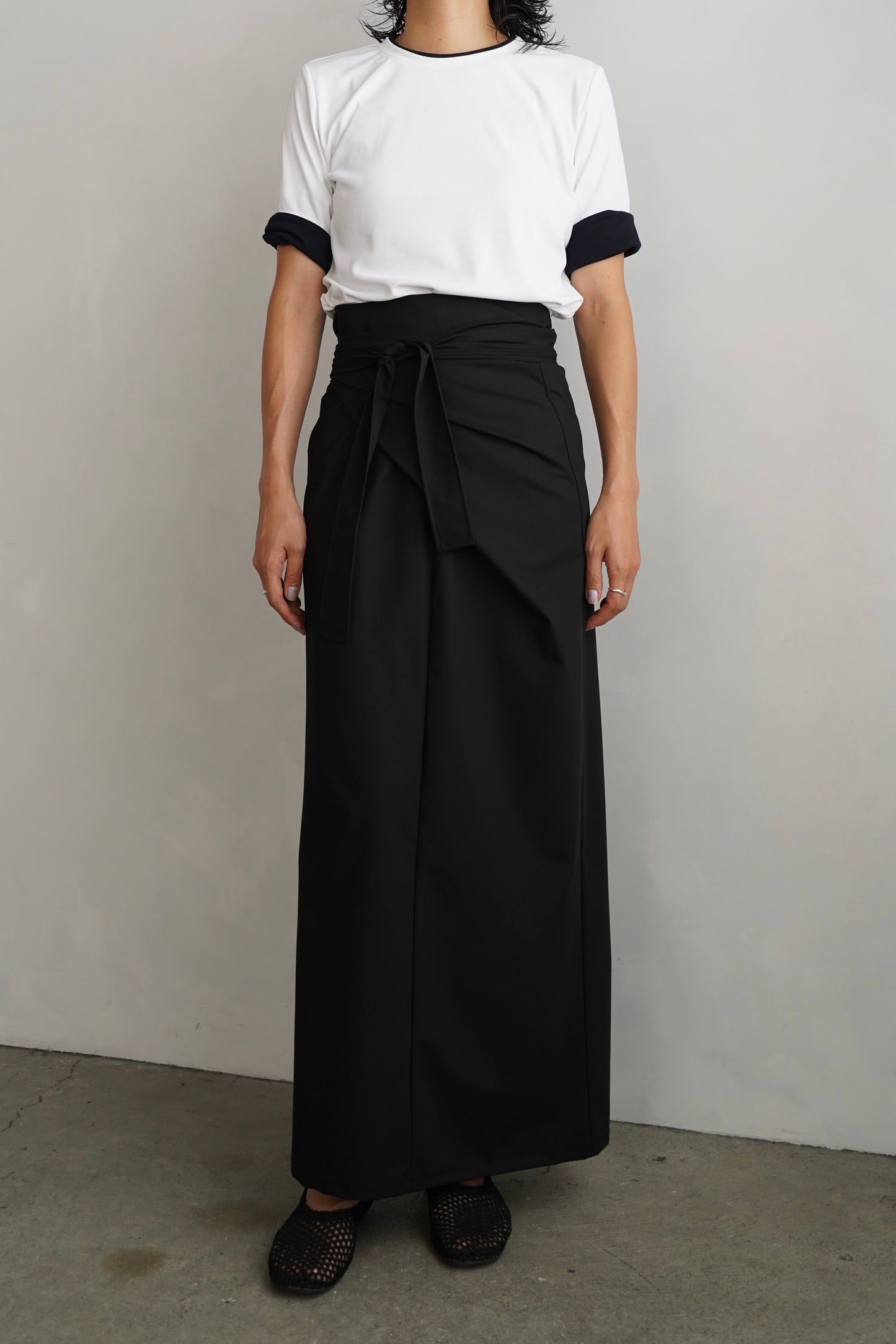 Essential Wrap Skirt / BLACK -8月28日発送-