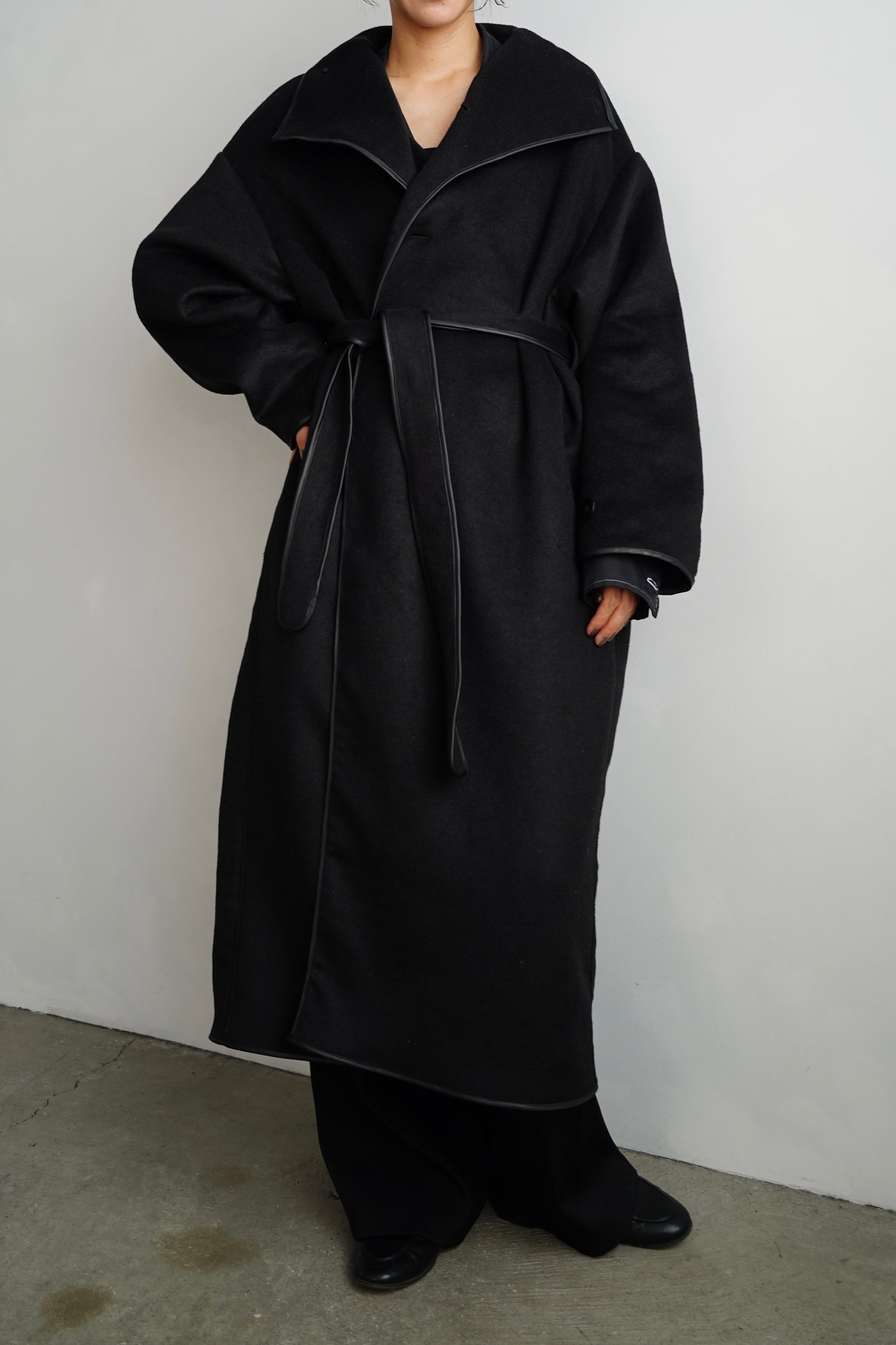Piping Wool Coat / BLACK -11月上旬発送-