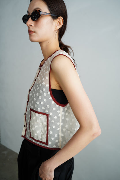 Cut Lace Vest / CREAM -5月1日発送-