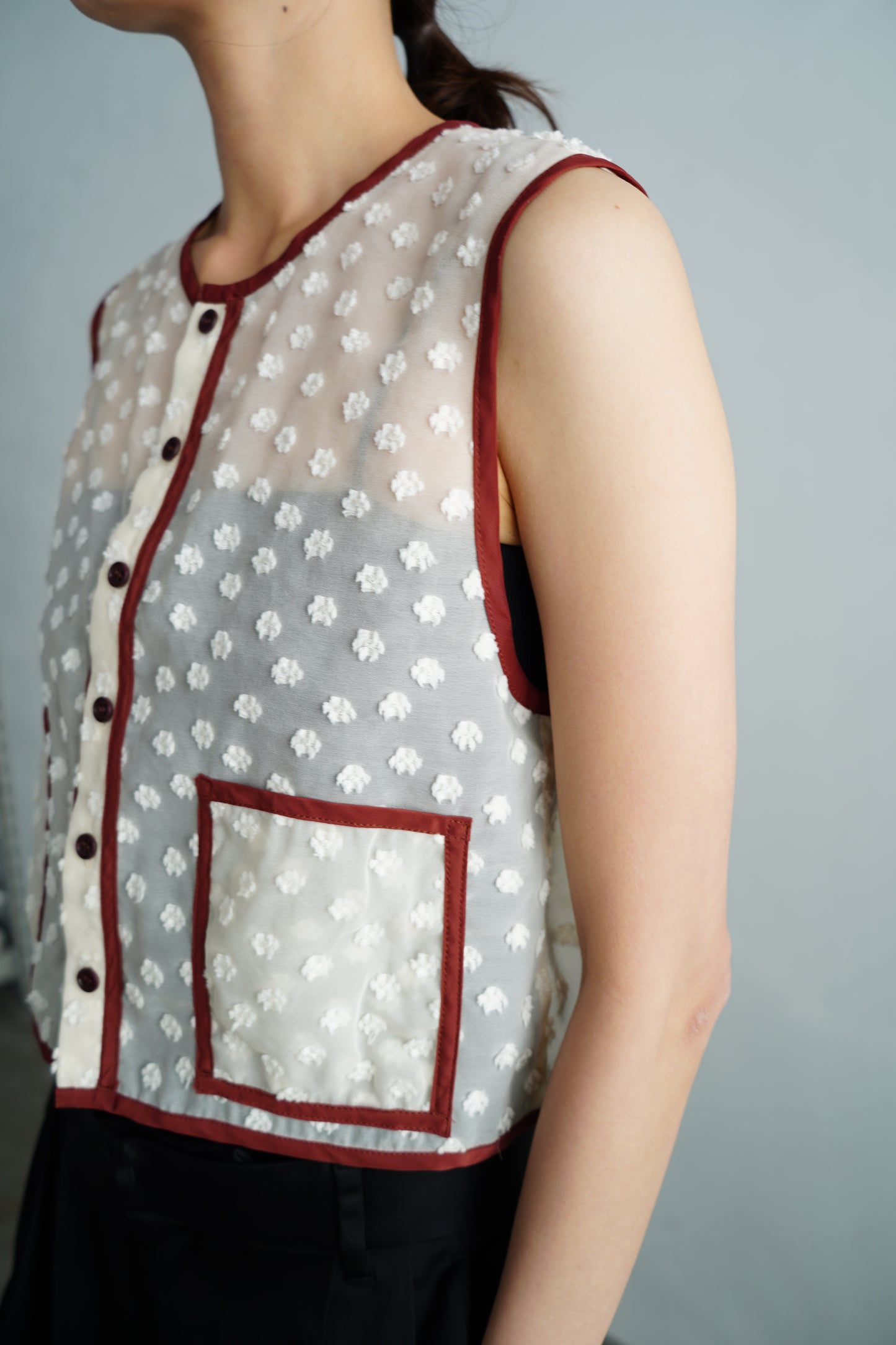 Cut Lace Vest / CREAM -5月1日発送-