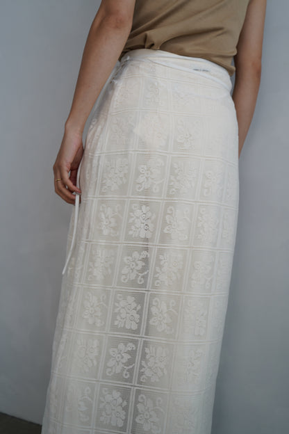Lace Wrap Skirt / OFFWHITE -6月25-30日発送-