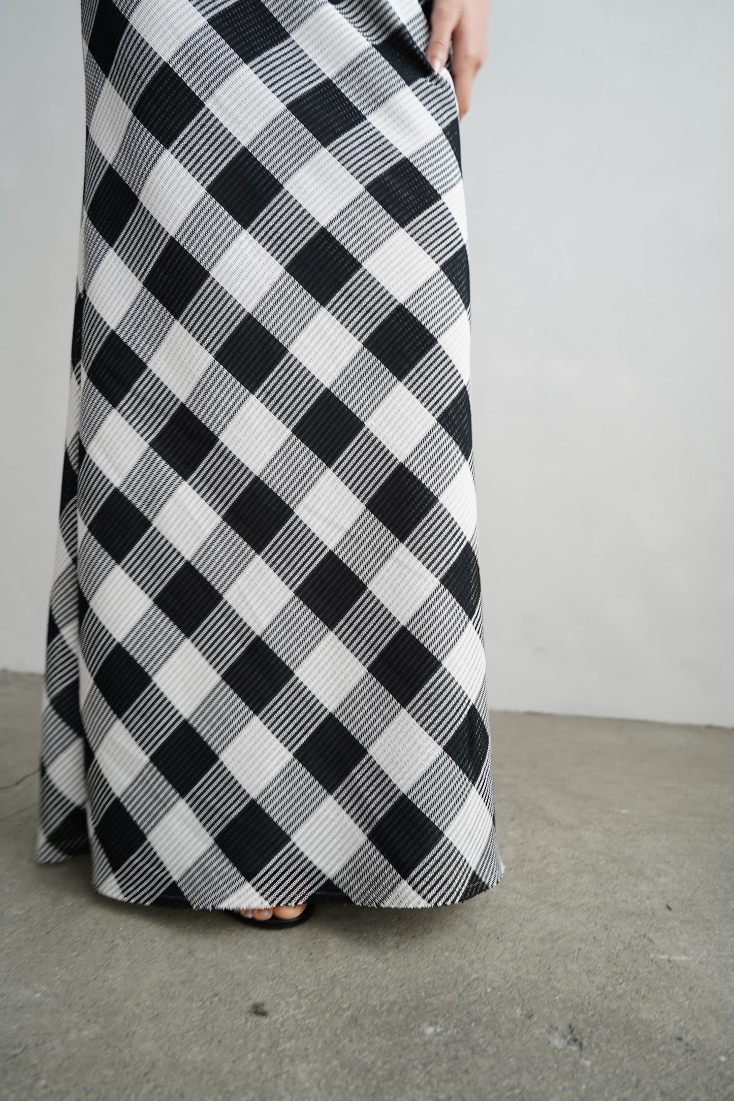Mesh Plaid Skirt / BLACKWHITE