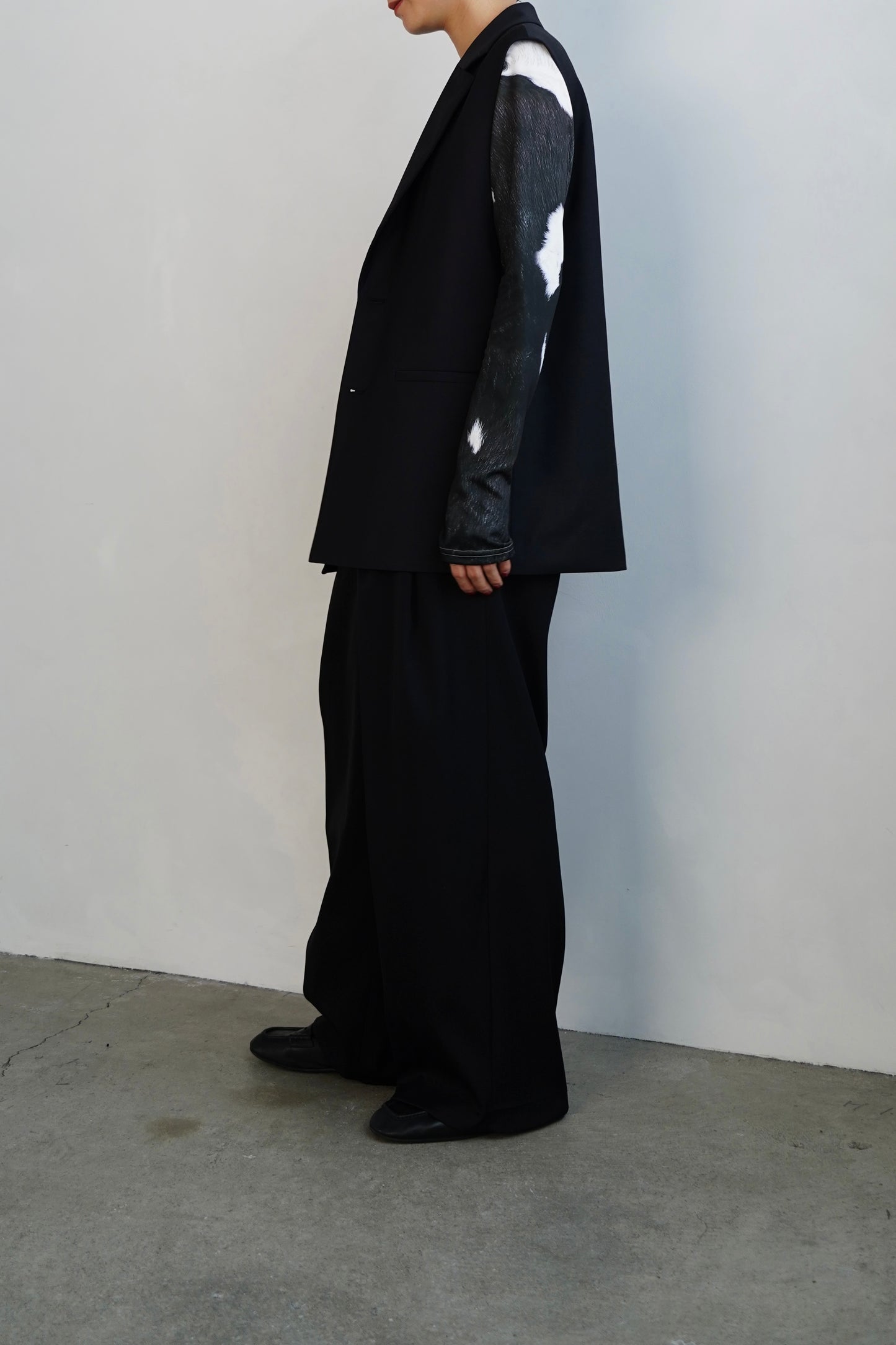 Tailored Vest / BLACK
