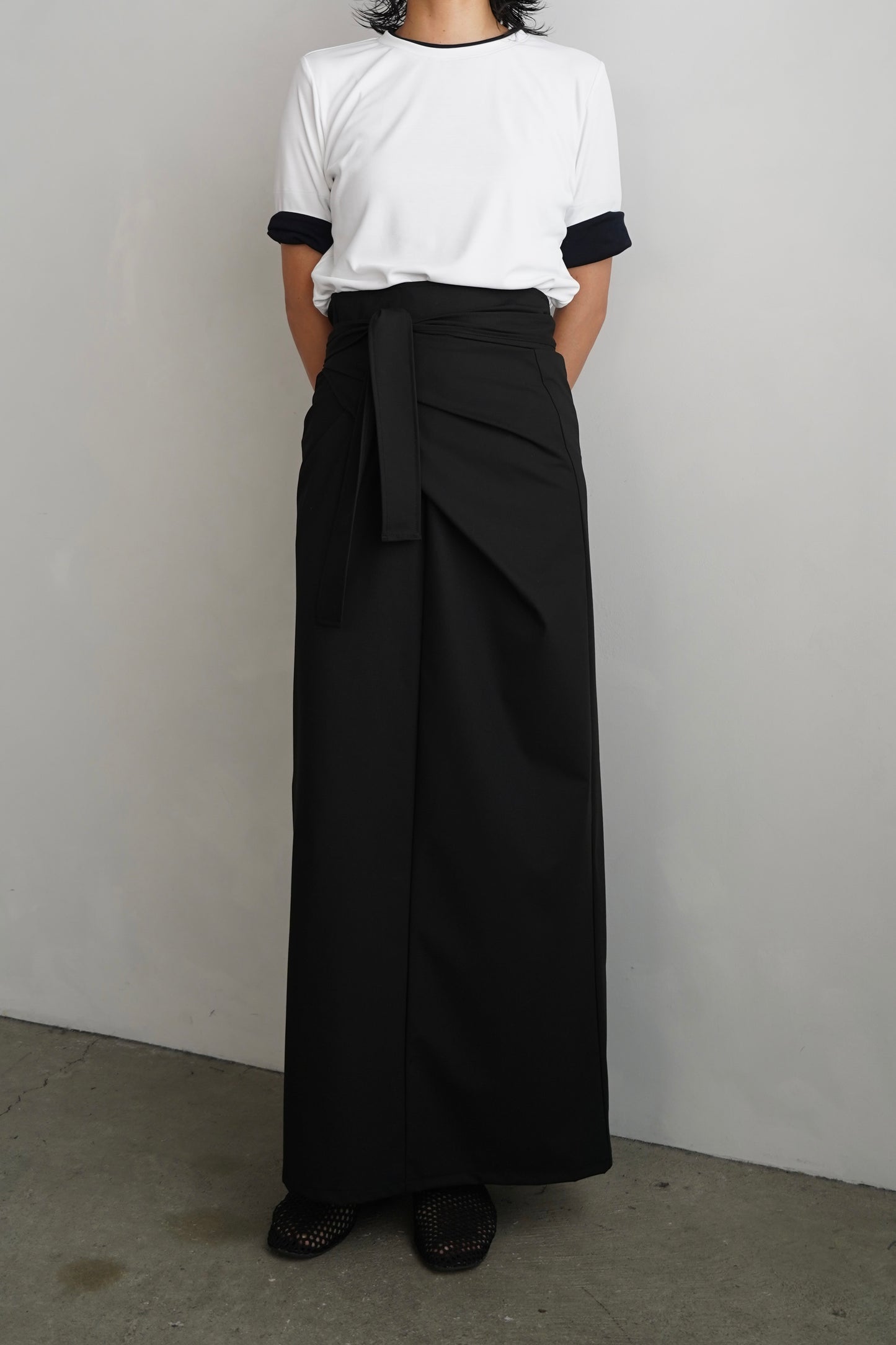 Essential Wrap Skirt / BLACK -8月28日発送-