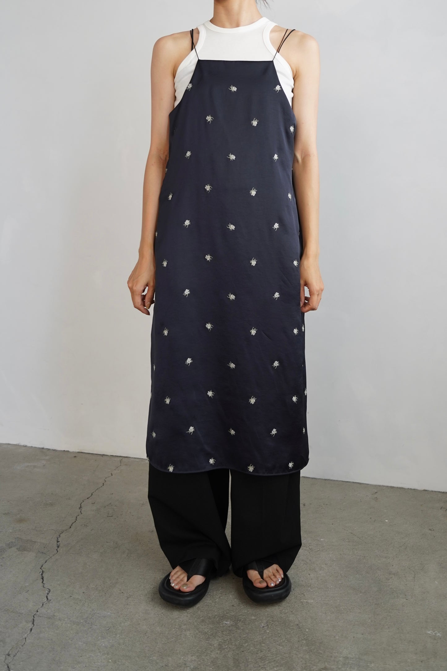 Stitch Flower Cami Dress / NAVY -8月3-7日発送-