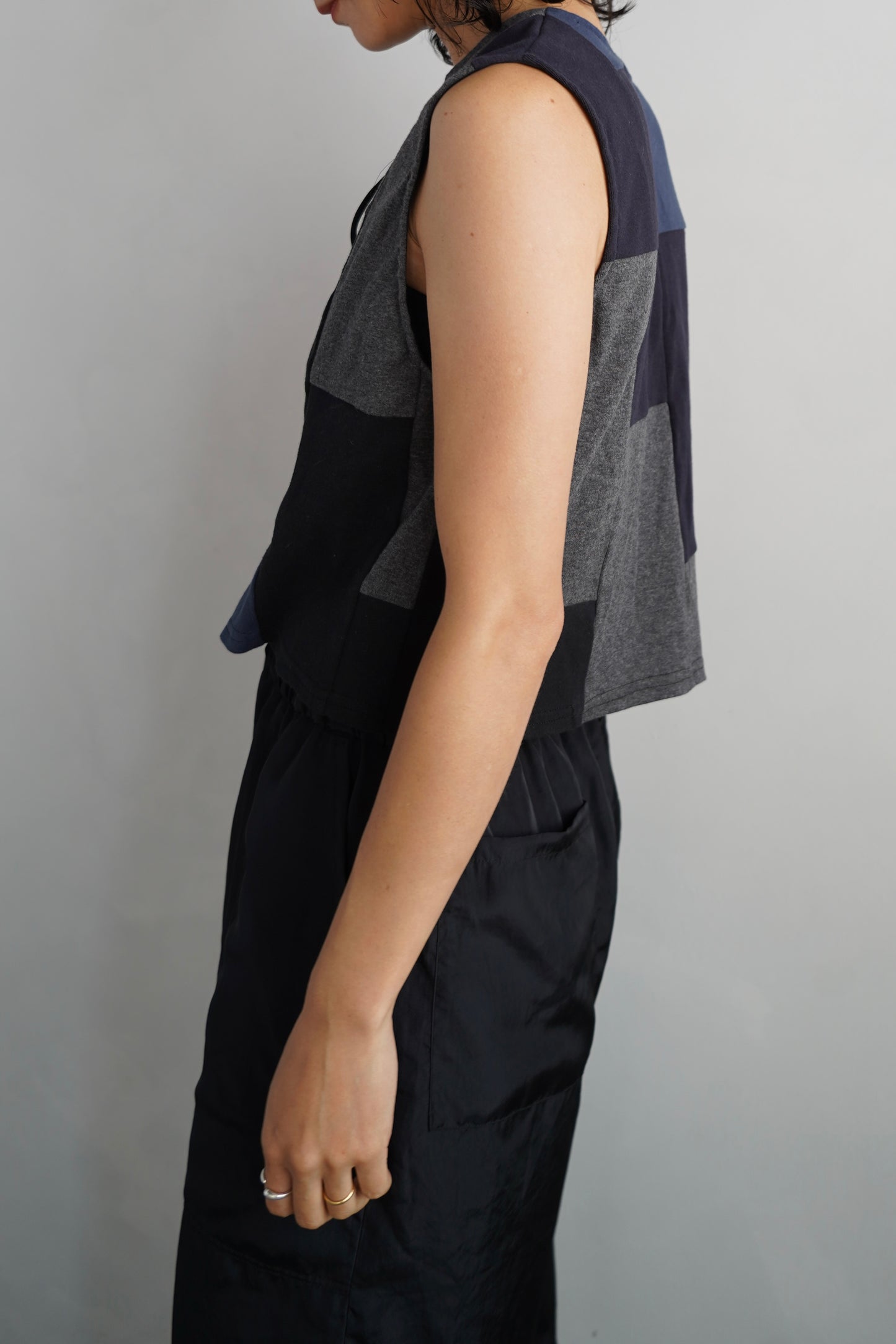 Patchwork Vest / NAVYBLACK -8月5-10日発送-