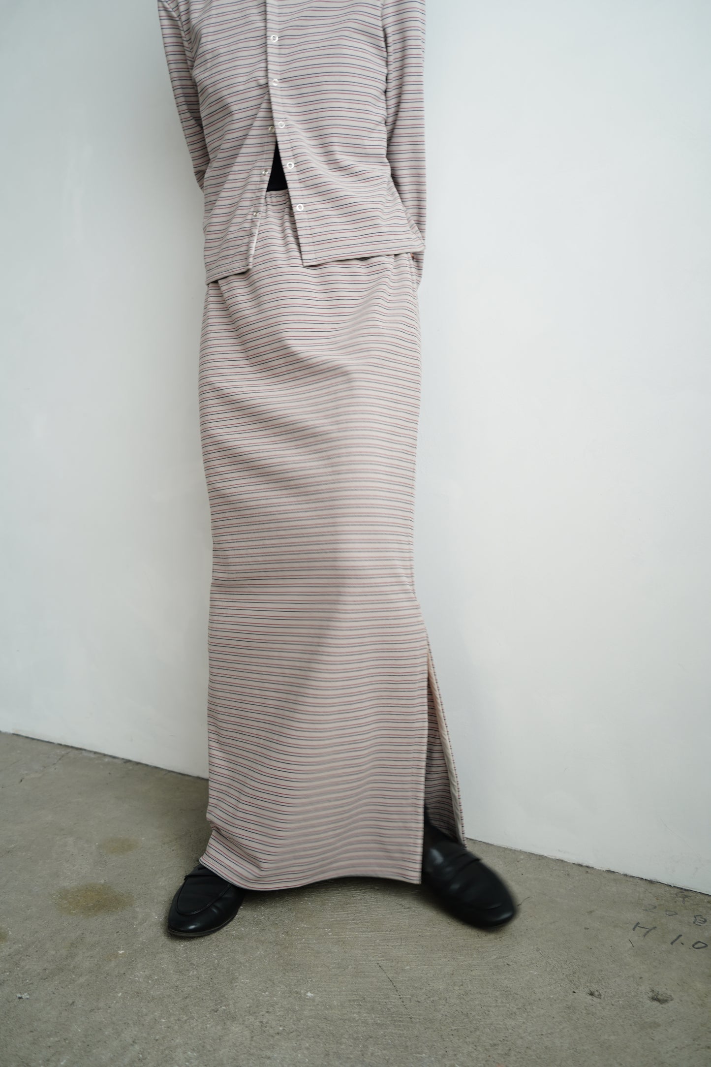 Plush Multi Border Skirt / GRAY -10月5-10日発送-