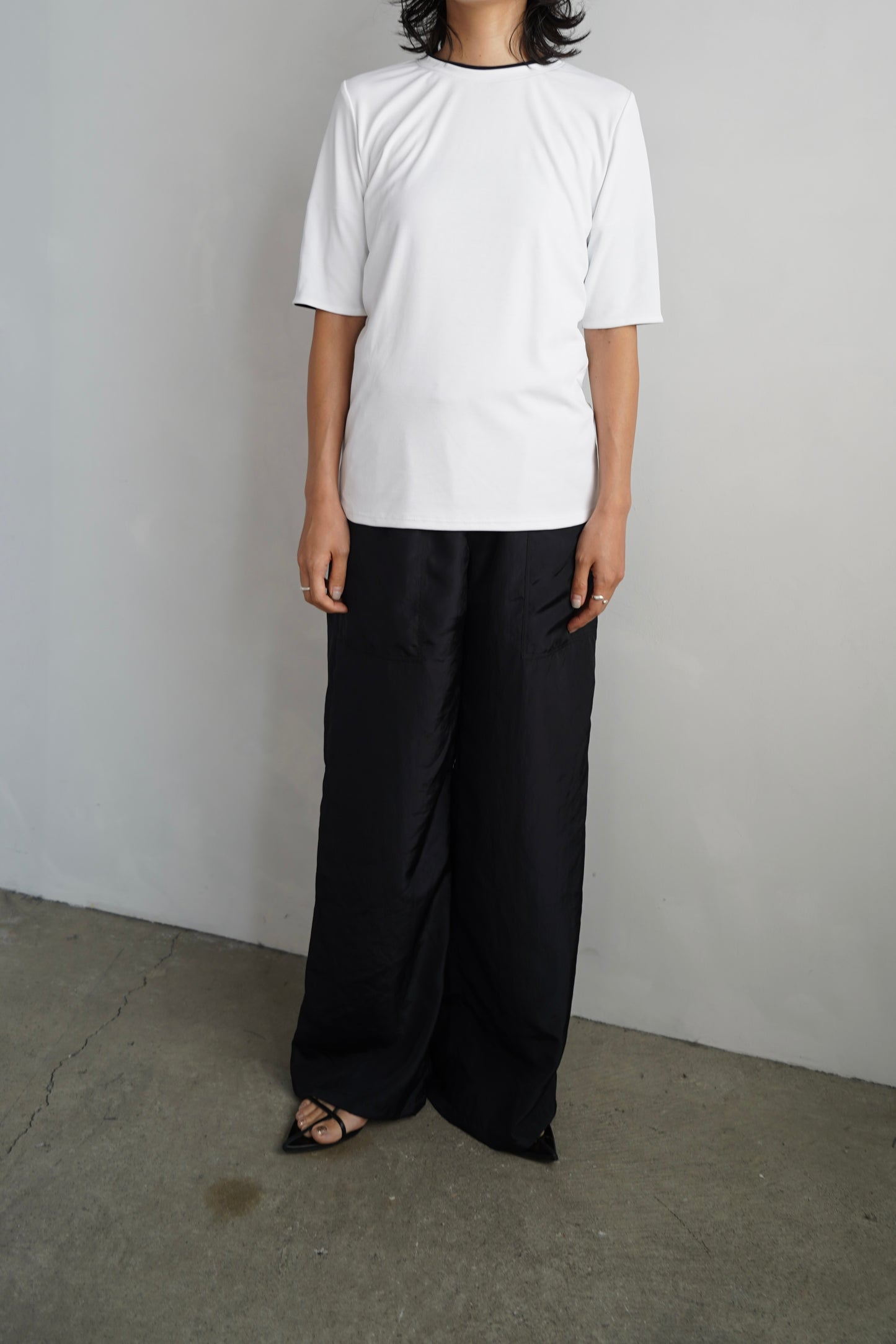 Smooth Tee / WHITE×NAVY
