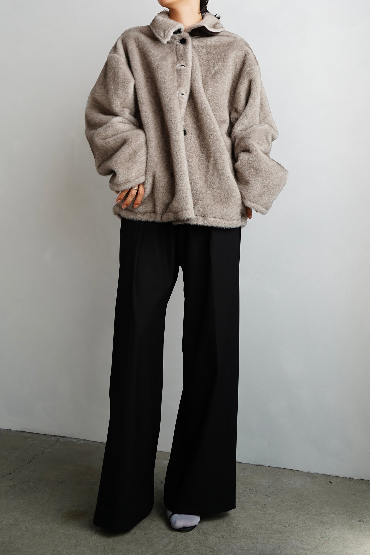 Reversible Fur Nylon Blouson / BROWNGREIGE