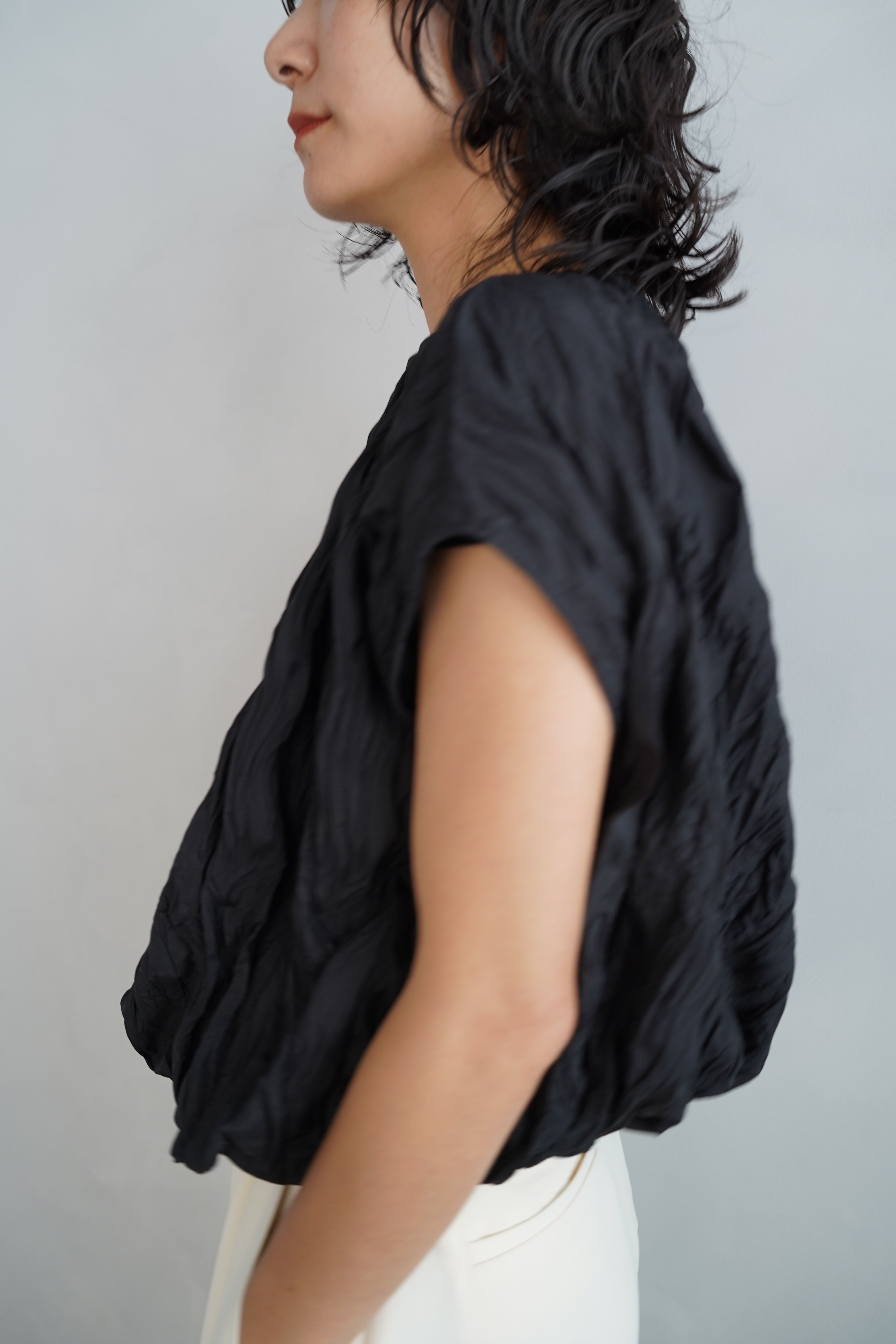 Balloon Top / BLACK -8月18-21日発送- – &her