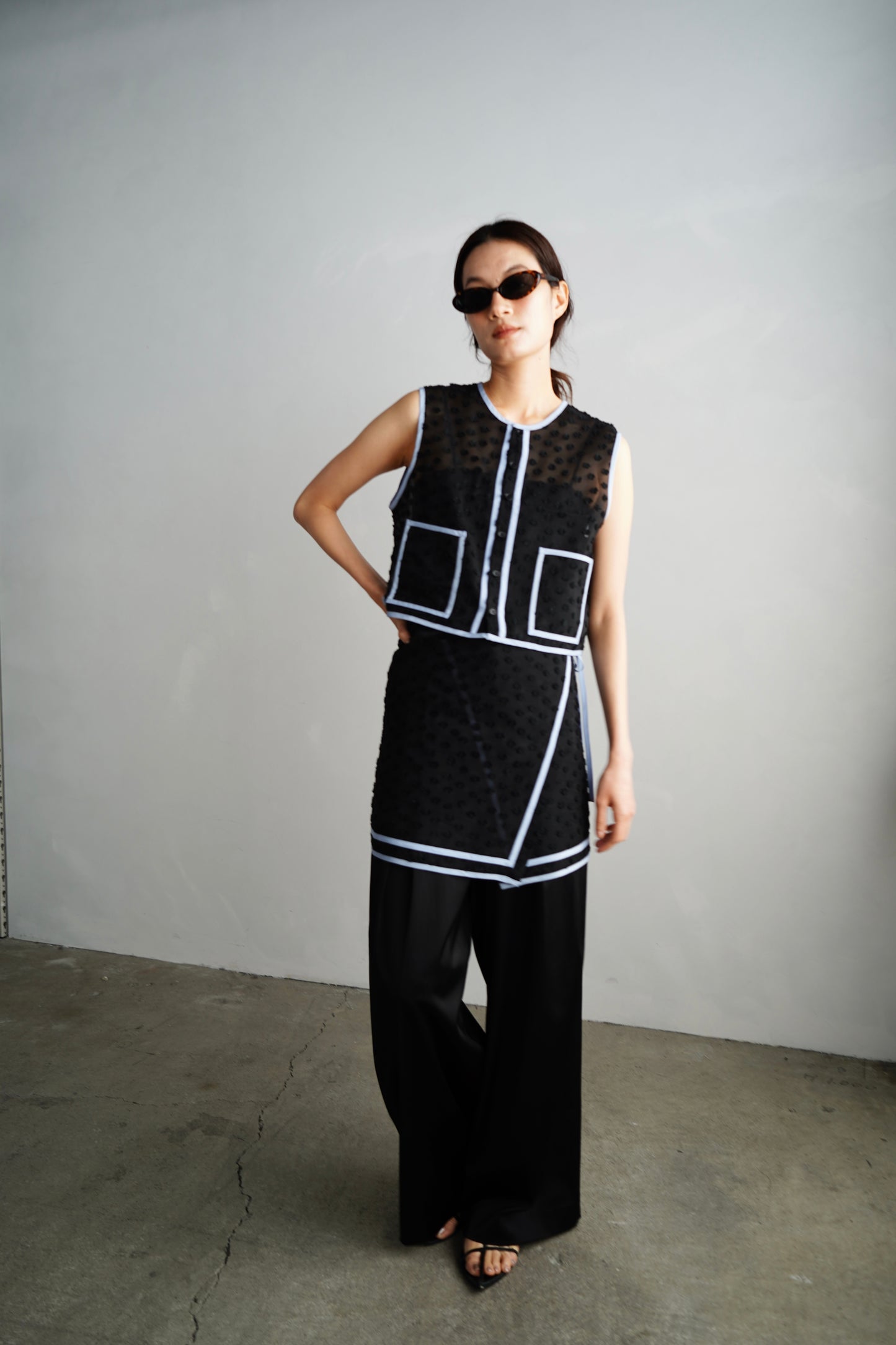 Cut Lace Vest / BLACK -5月1日発送-