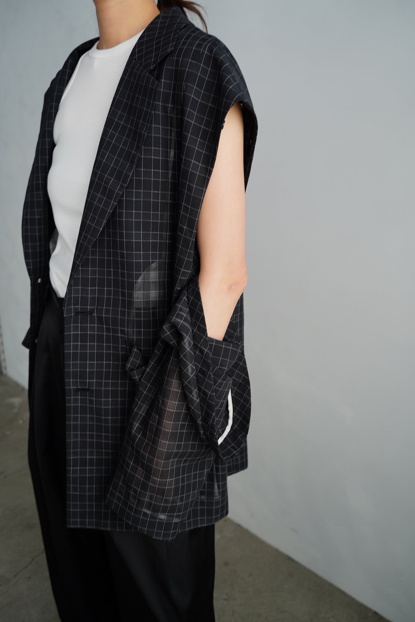 Sheer Plaid Multi Jacket / BLACK