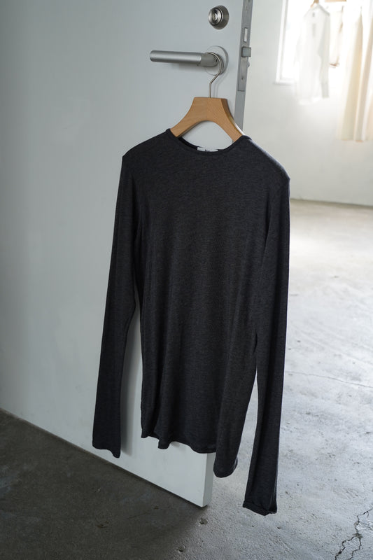 Powdery Pullover / C.GRAY