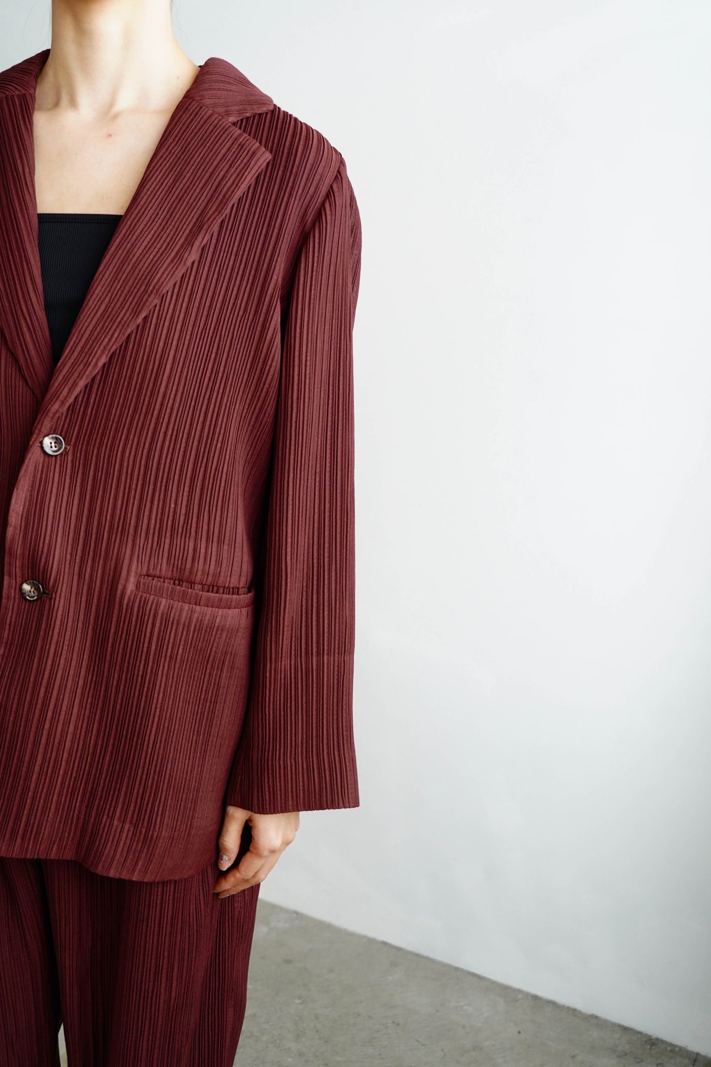 Pleats Tailored Jacket / BROWN -4月5日発送-