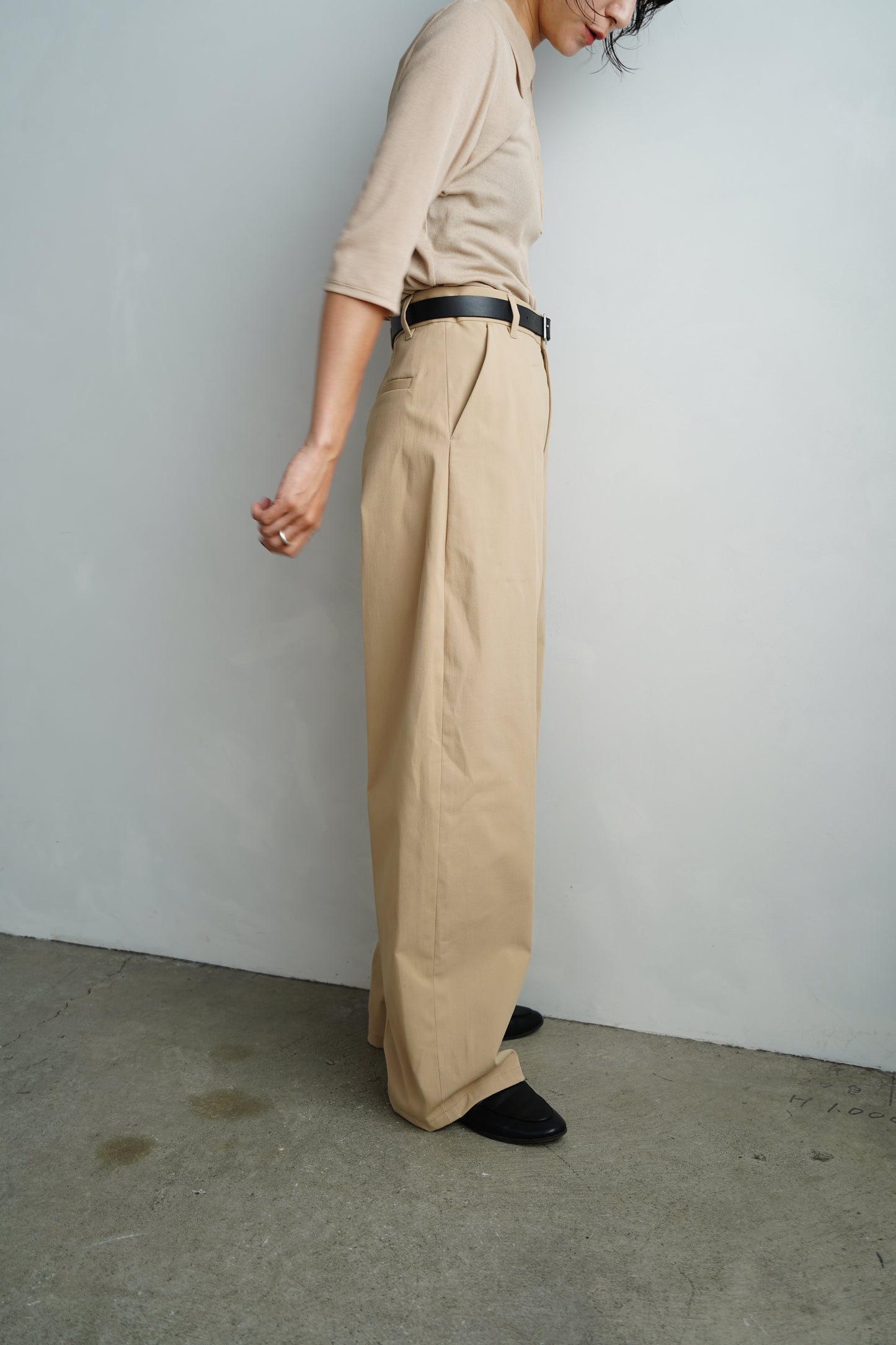 Basic Chino Pants / BEIGE -9月20-25日発送-