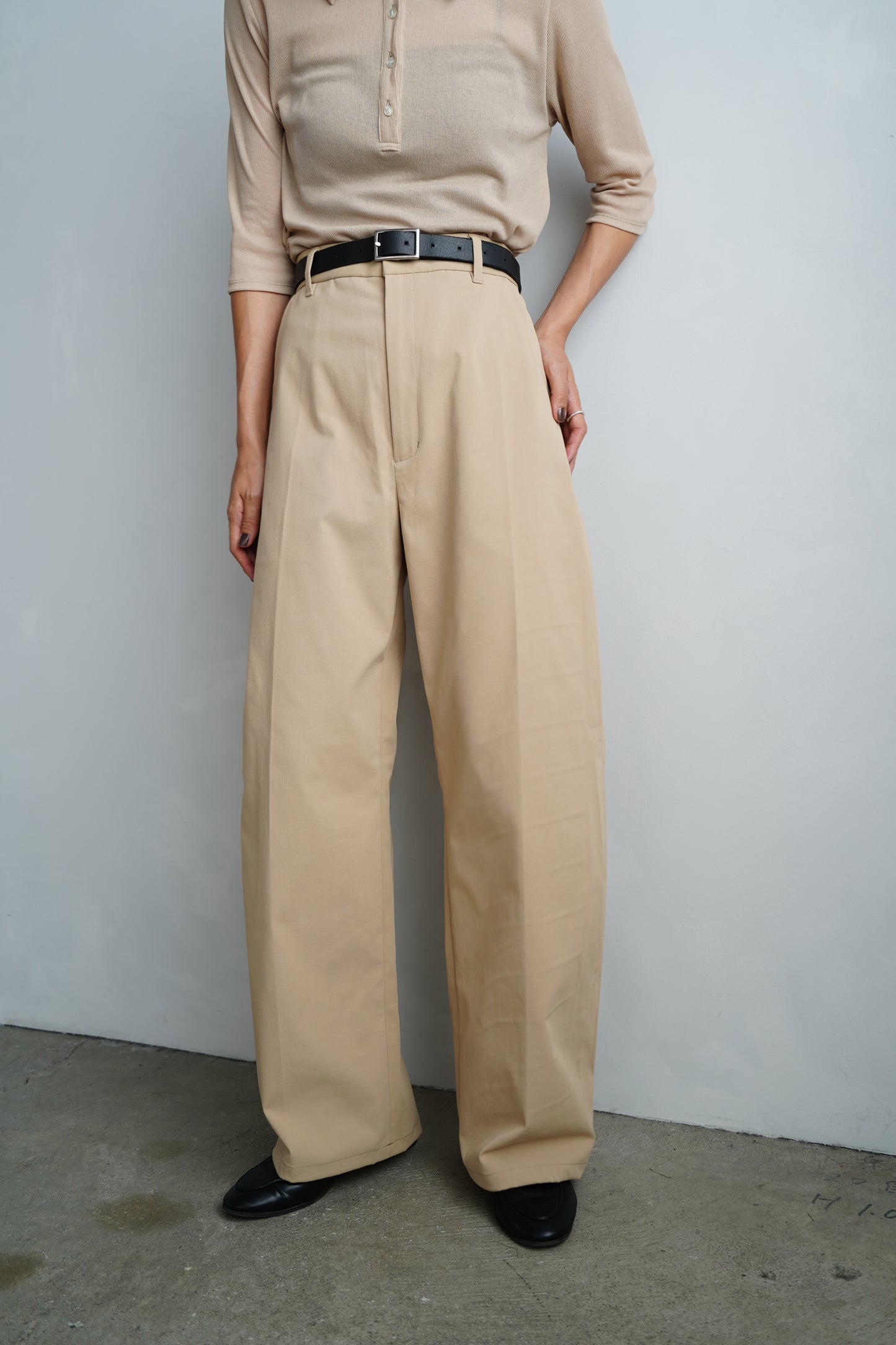 Basic Chino Pants / BEIGE -9月20-25日発送-