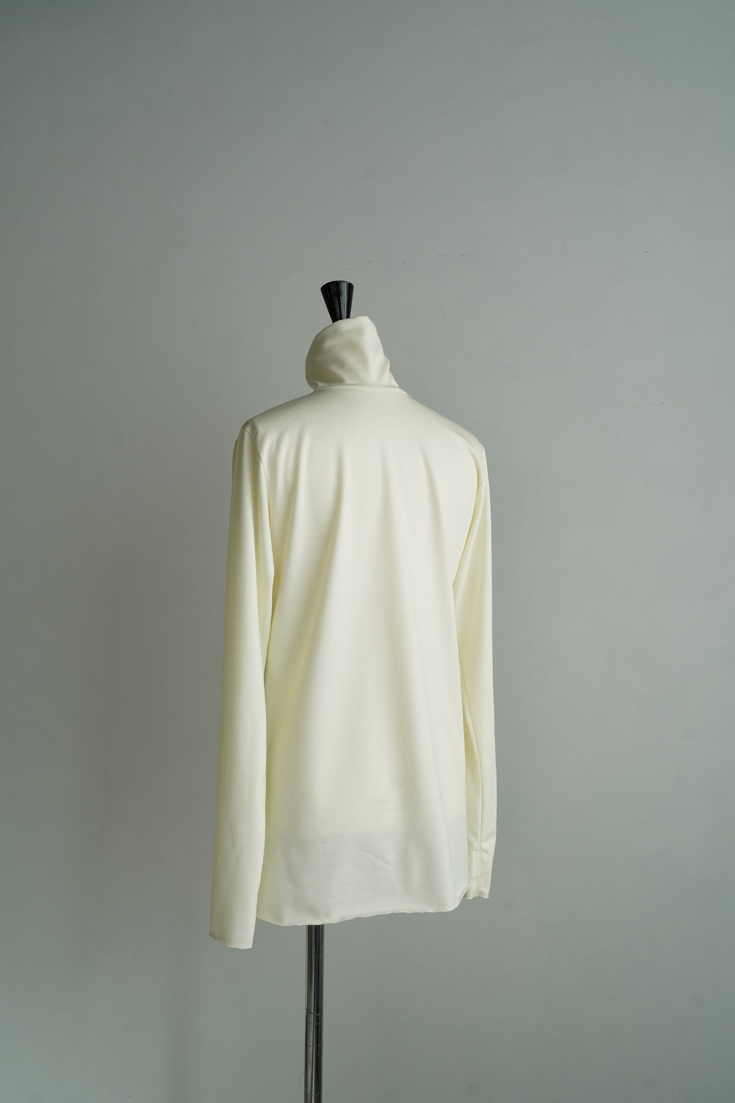 Hineck  Zip Cutsew / OFFWHITE -1月25-31日発送-