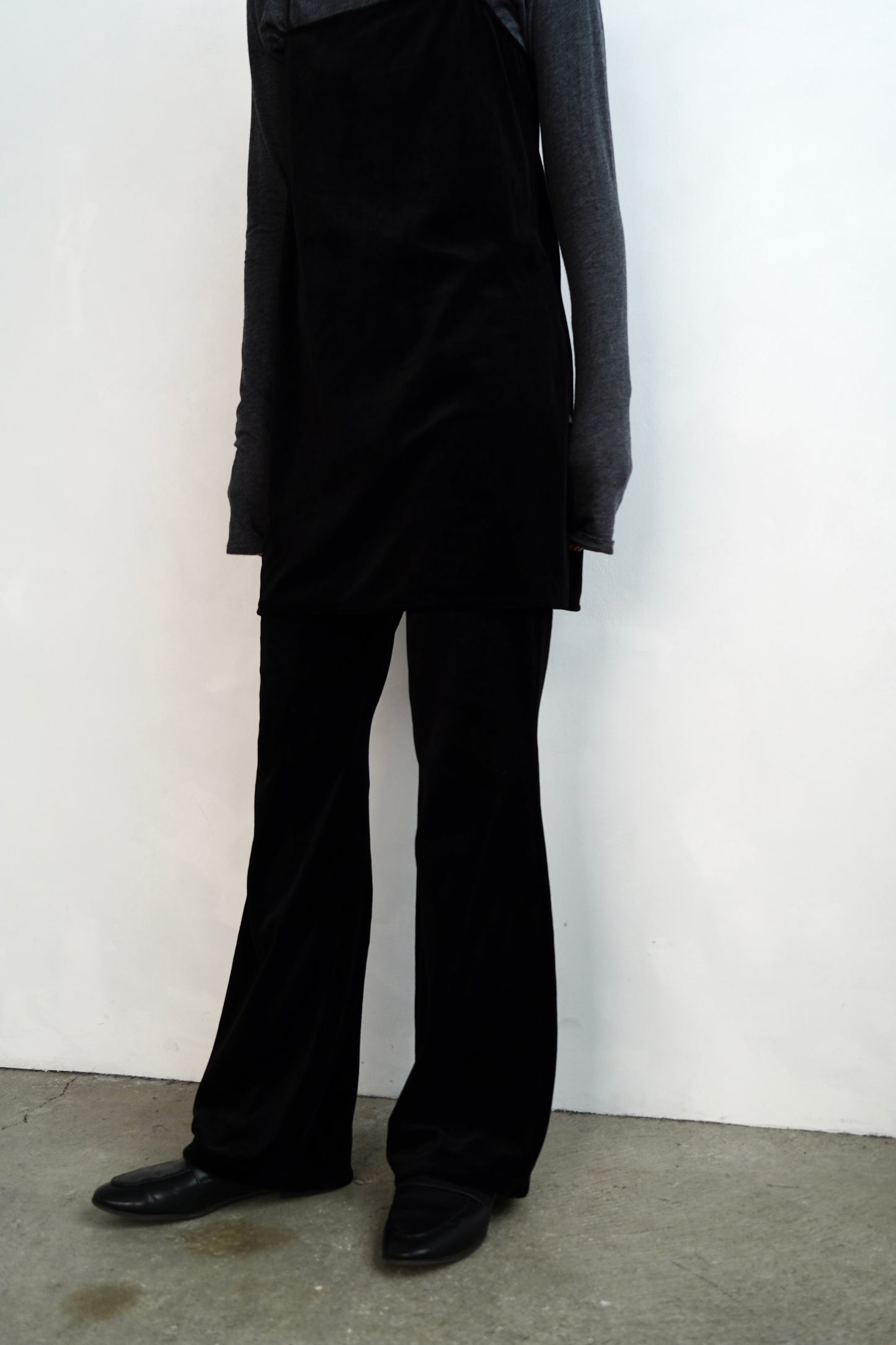 Velour Cami Pants Set / BLACK -9月30日発送-