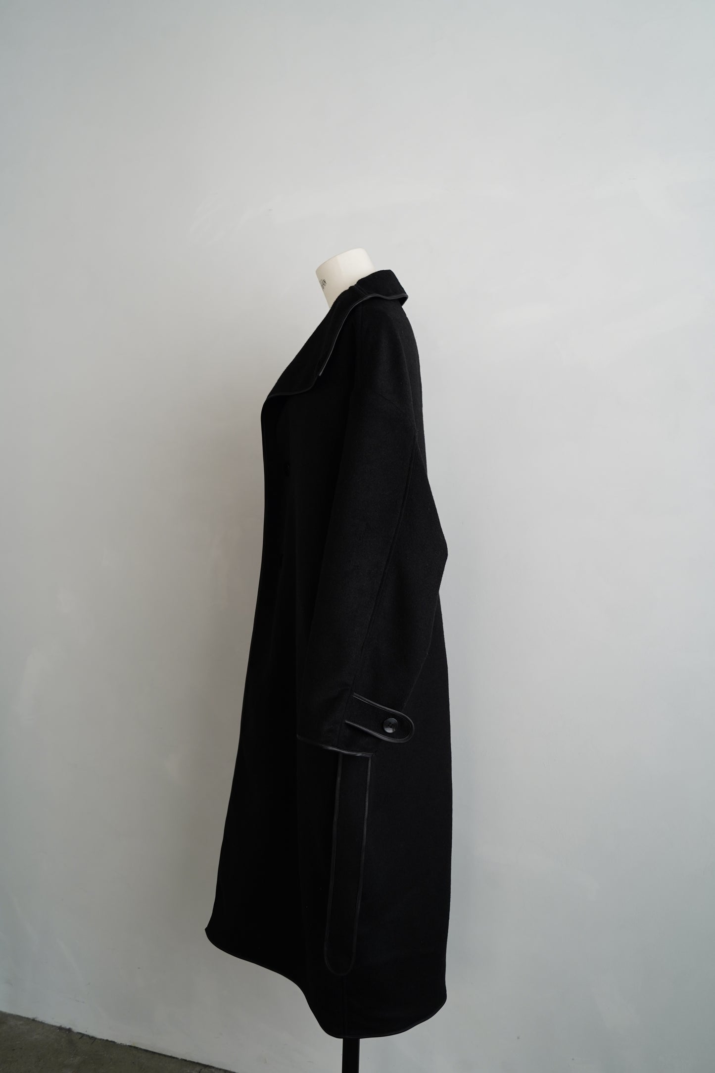 Piping Wool Coat / BLACK -11月上旬発送-