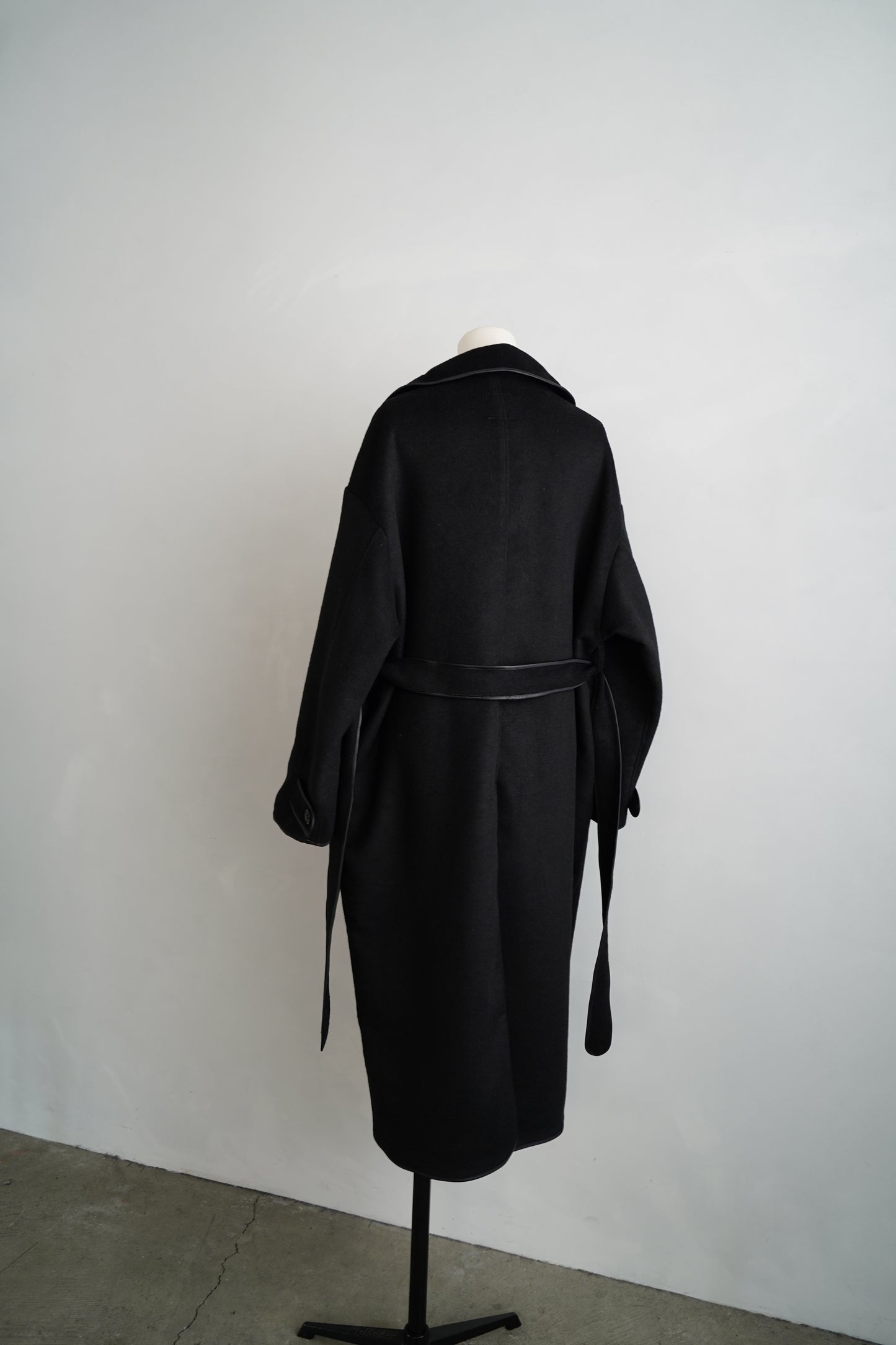 Piping Wool Coat / BLACK -11月上旬発送-