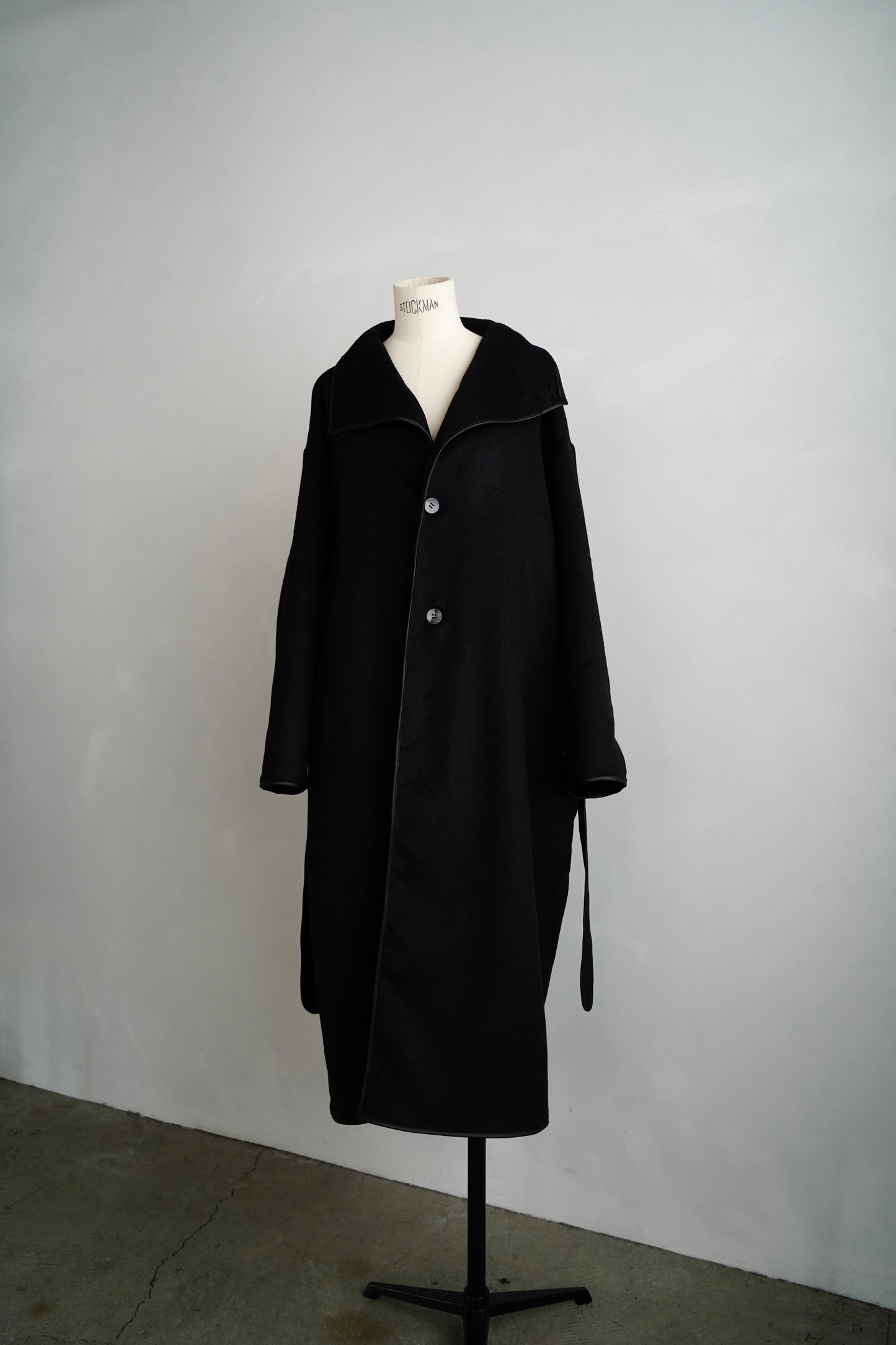 Piping Wool Coat / BLACK -11月上旬発送-