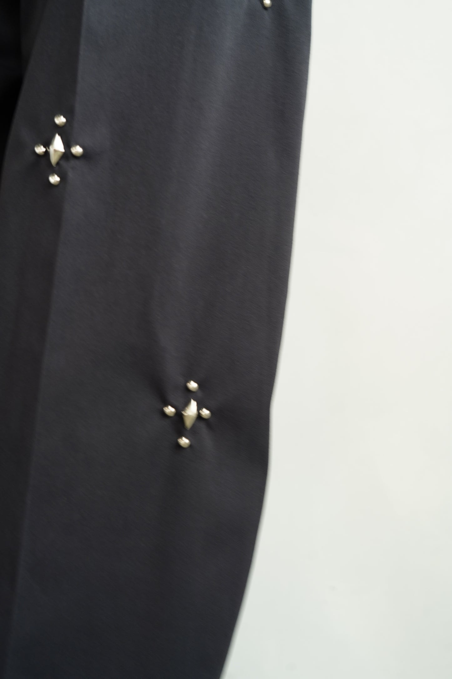 Studs Chino Pants / NAVY -9月30日発送-