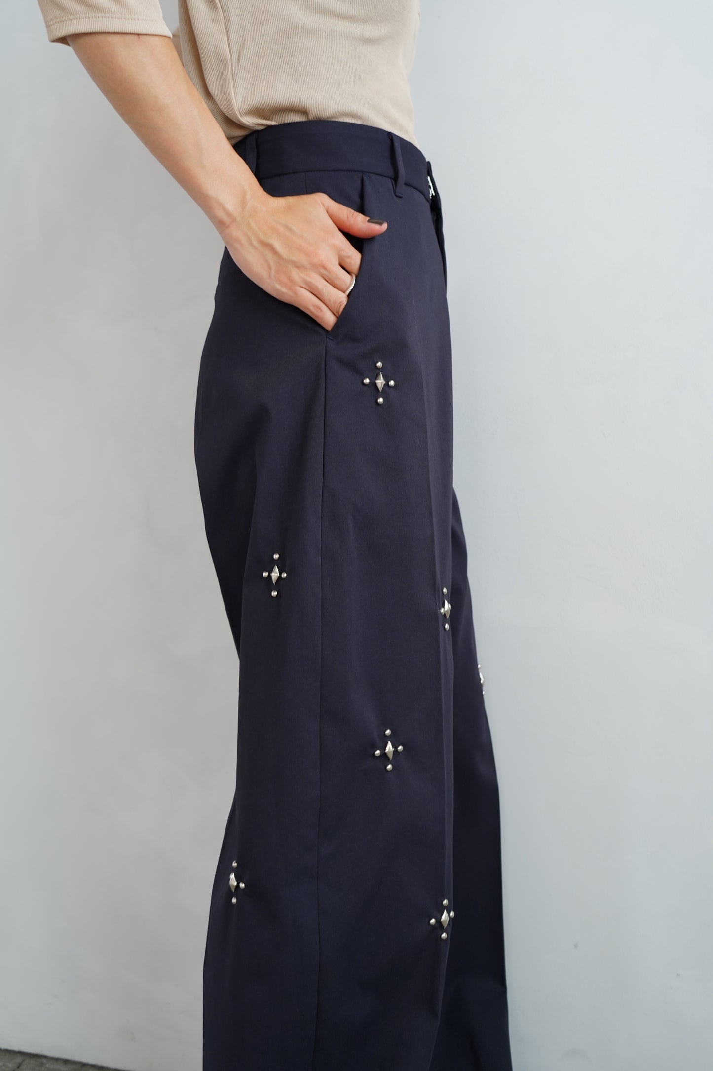 Studs Chino Pants / NAVY -9月30日発送-