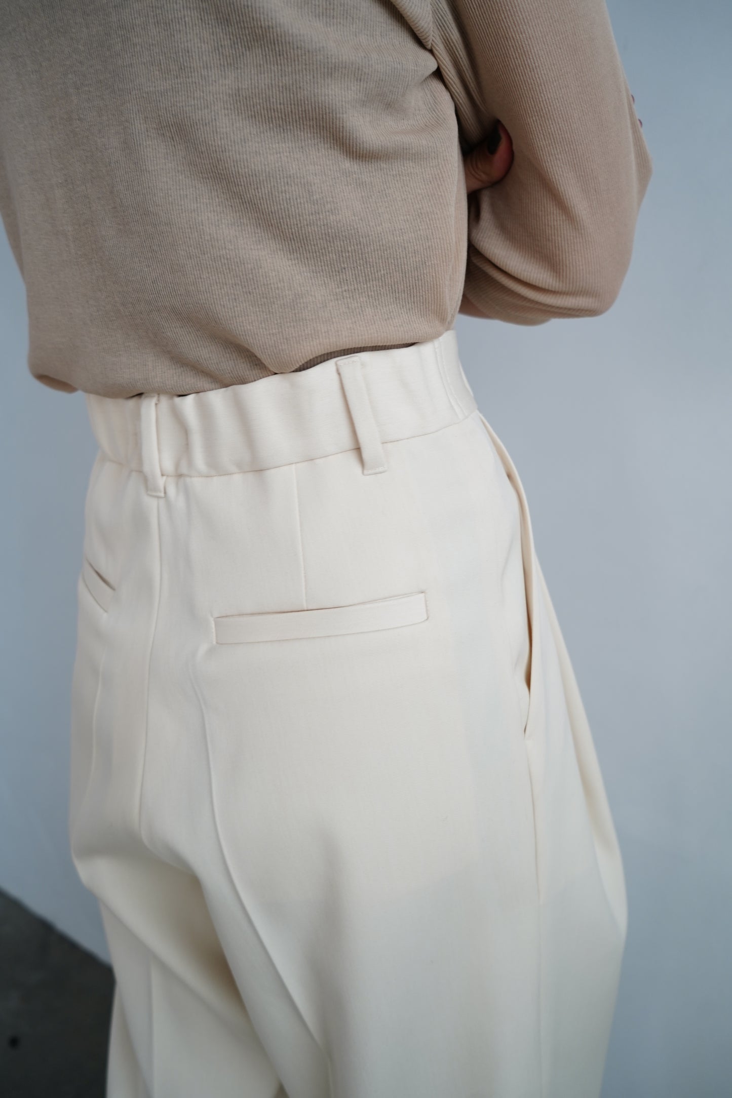 Wool Tuck Pants / OFFWHITE -10月20日発送-