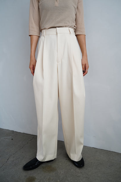 Wool Tuck Pants / OFFWHITE -10月20日発送-
