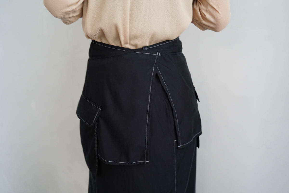 Fibril Chambray Skirt / BLACK -9月30日発送-