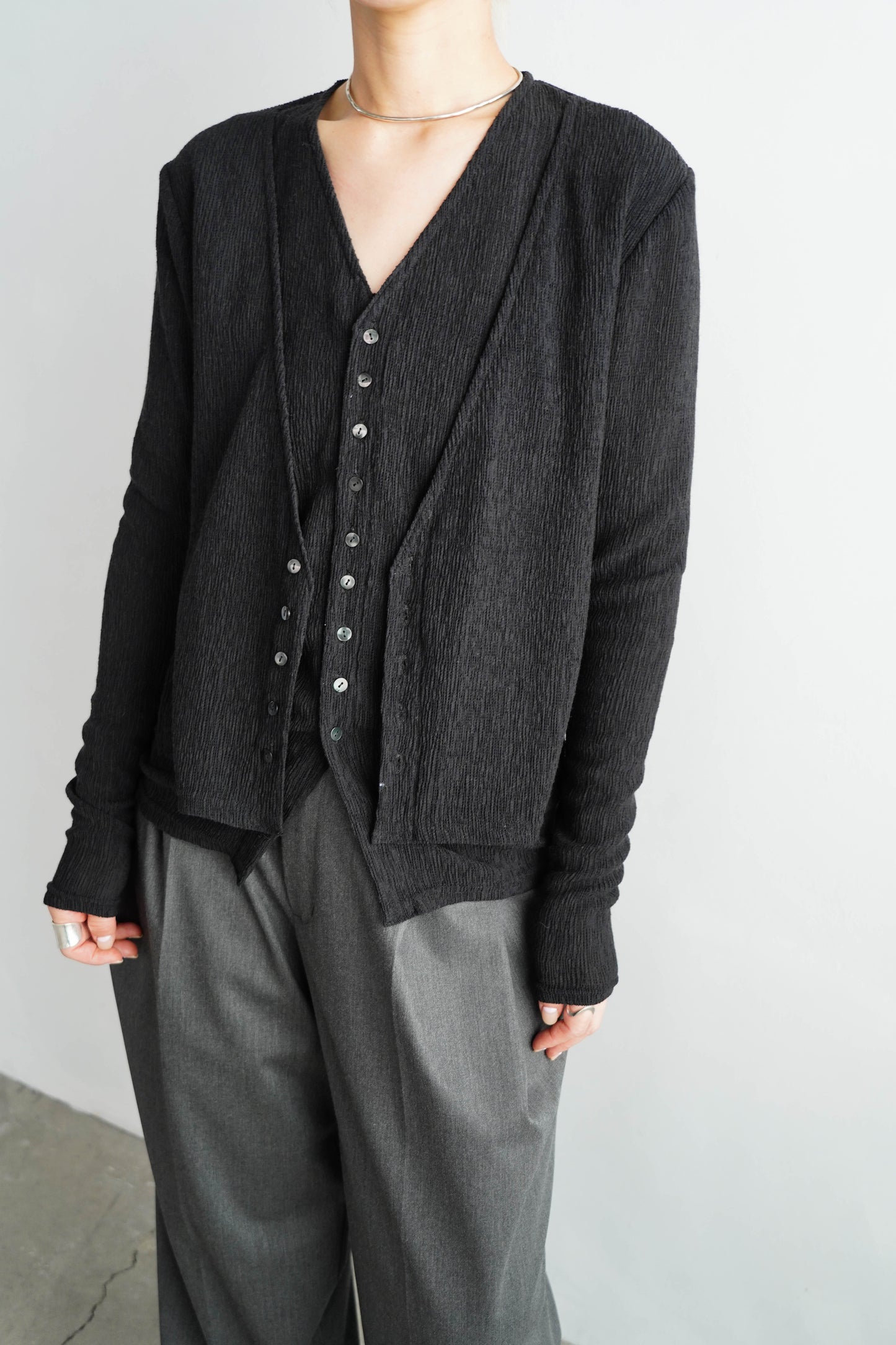 Crepe Layered Cardigan / BLACK