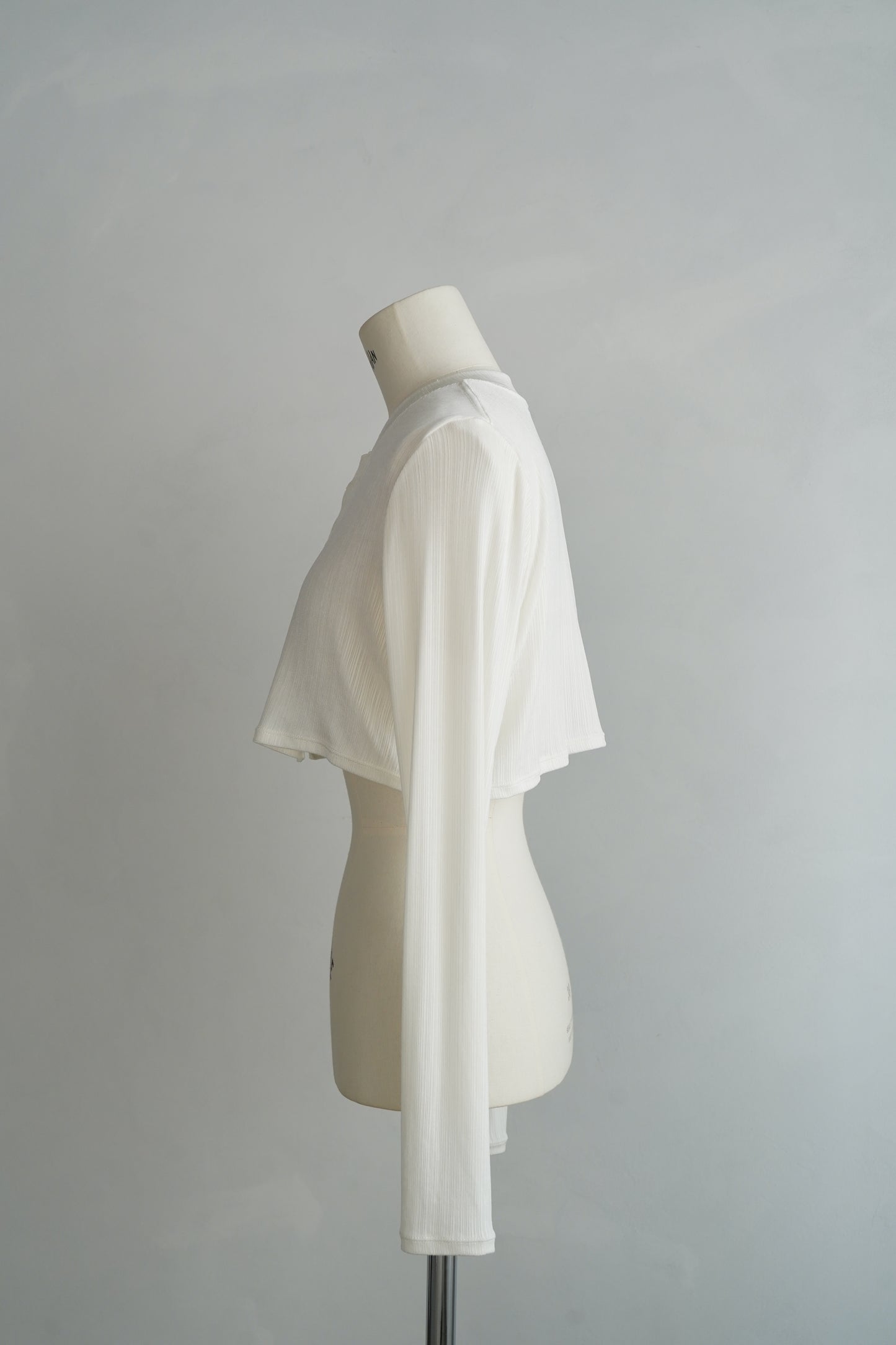 Short Cardigan / WHITE -6月25日発送-