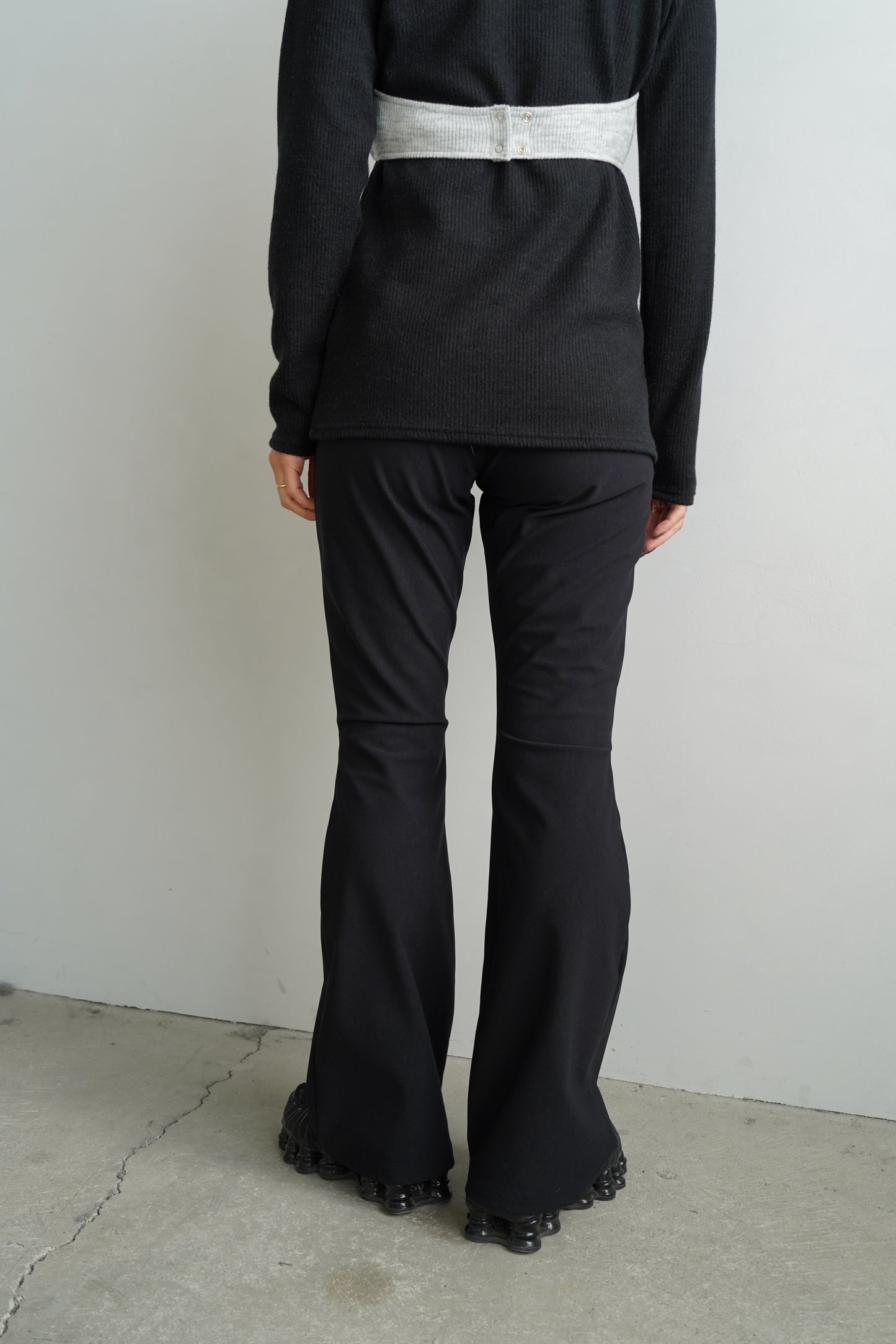 Flare Pants / BLACK -1月20-22日発送-