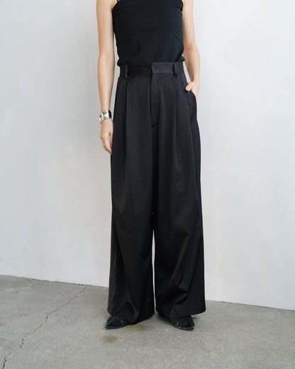 Satin Tuck Pants / BLACK/身長156cm以下の方限定
