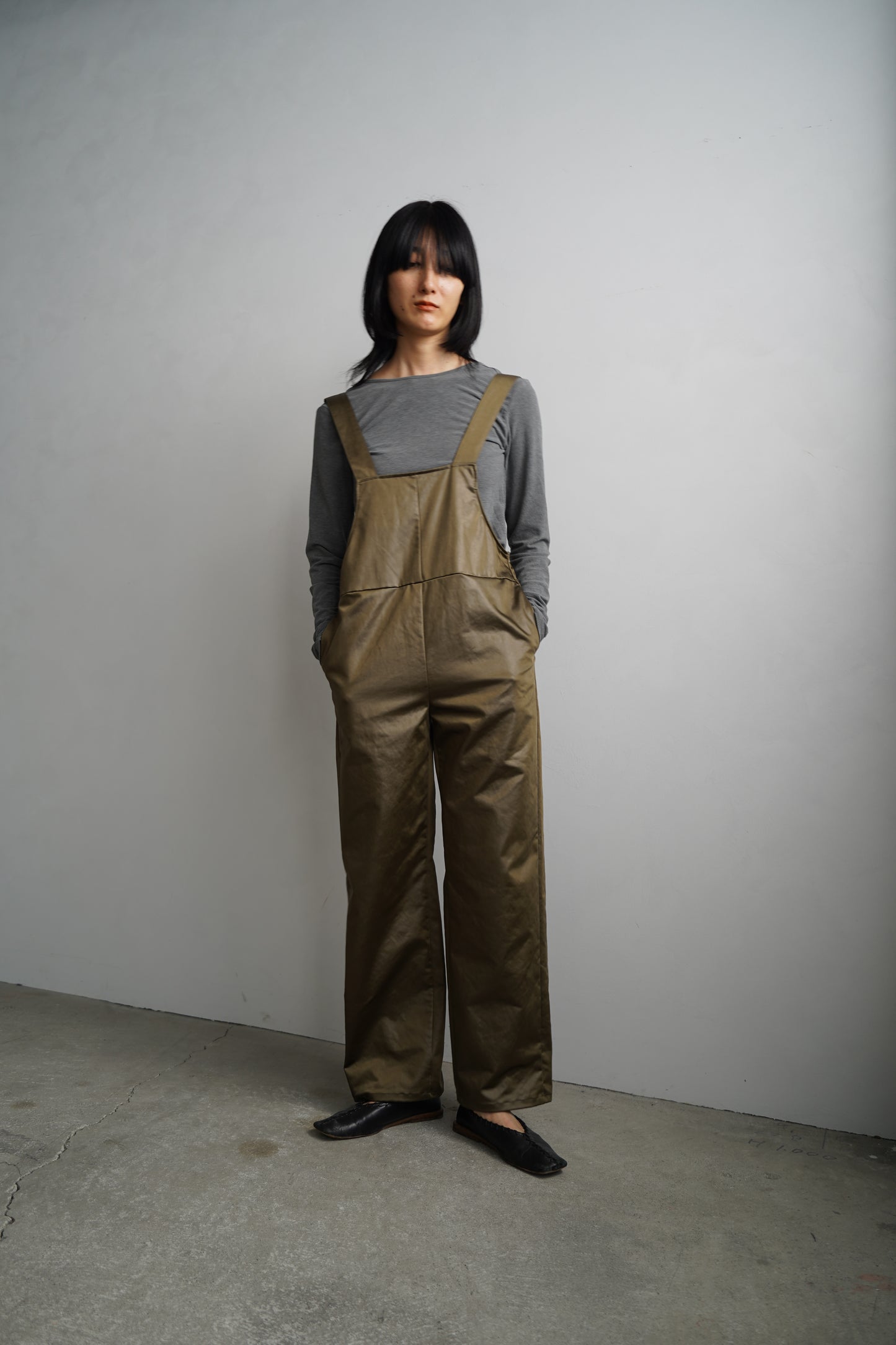 Ecoleather Salopette / OLIVE -10月5-10日発送-