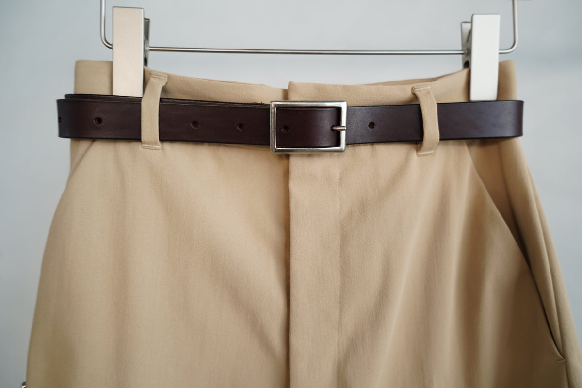 Studs Chino Pants / BEIGE