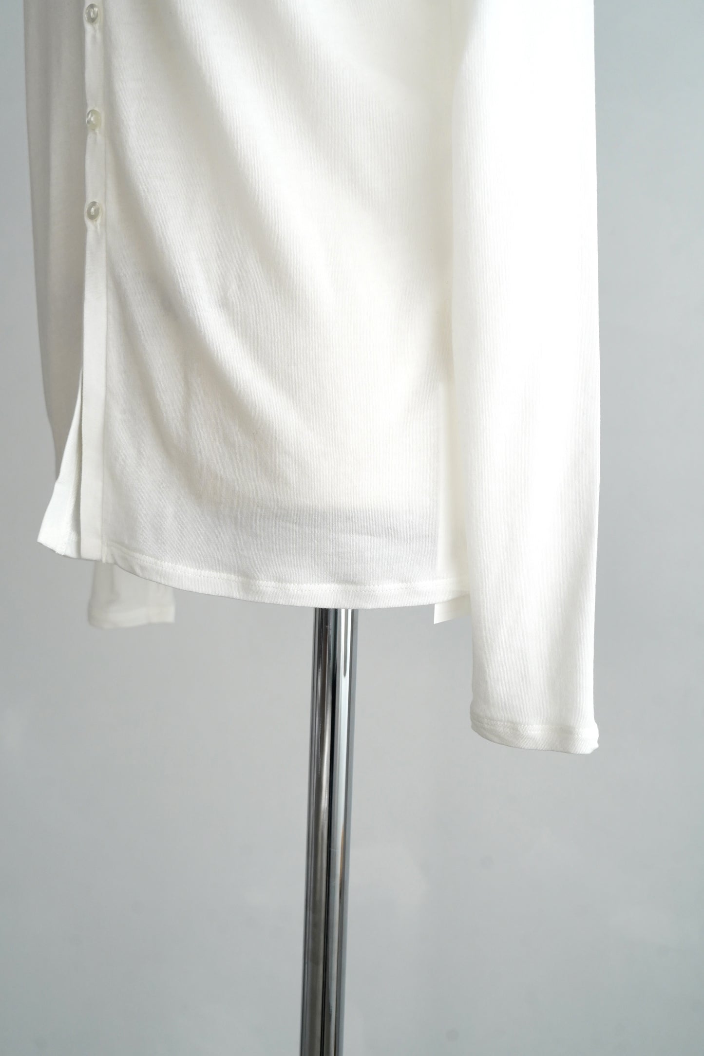 Powdery Cardigan / WHITE