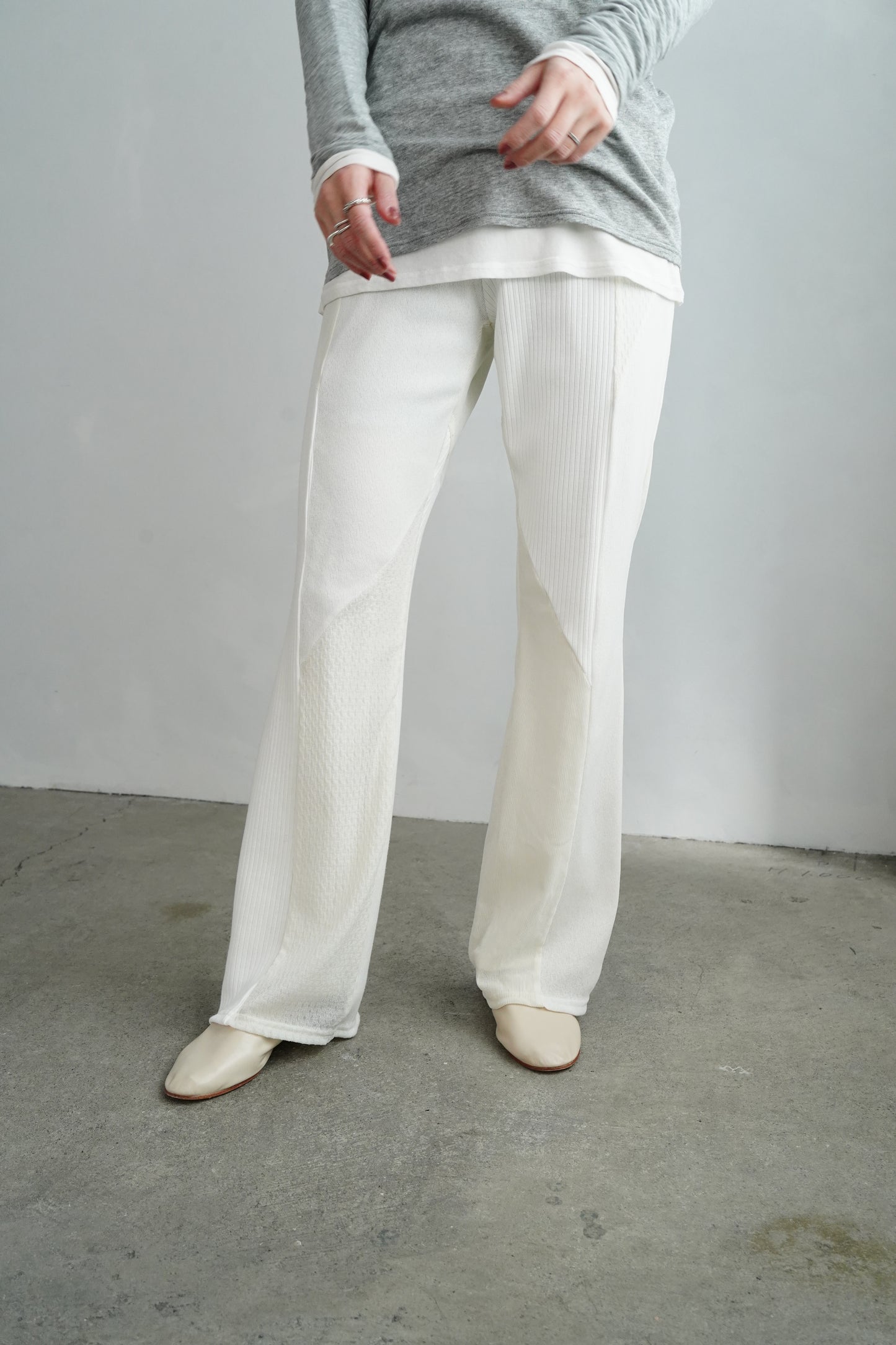 Textured Lace Pants / WHITE