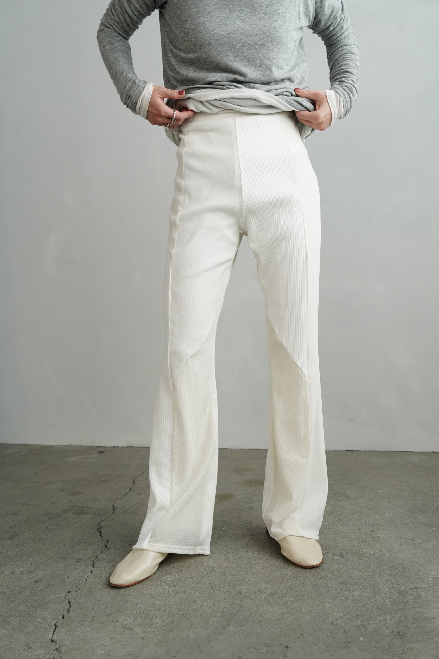 Textured Lace Pants / WHITE