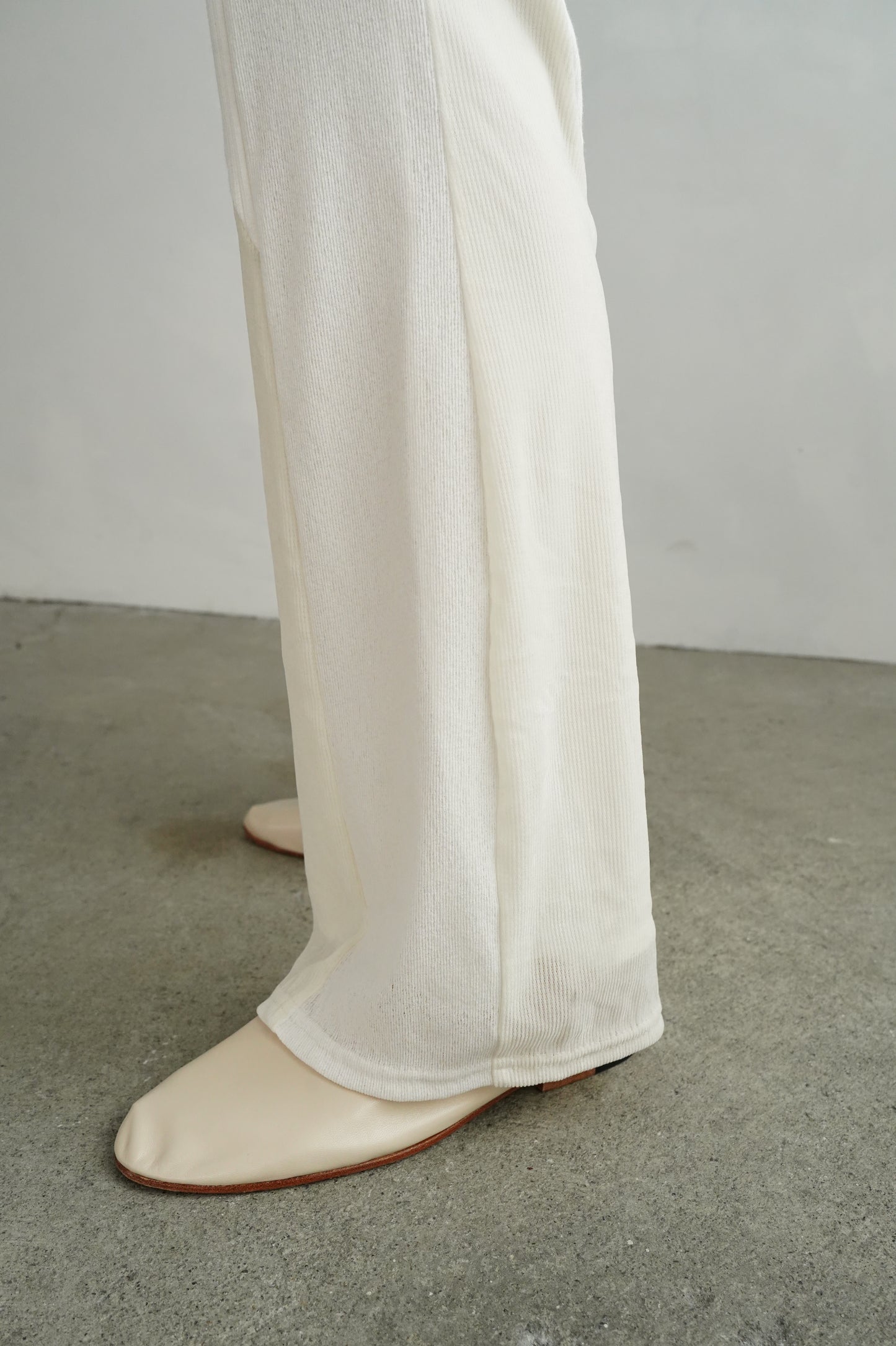 Textured Lace Pants / WHITE
